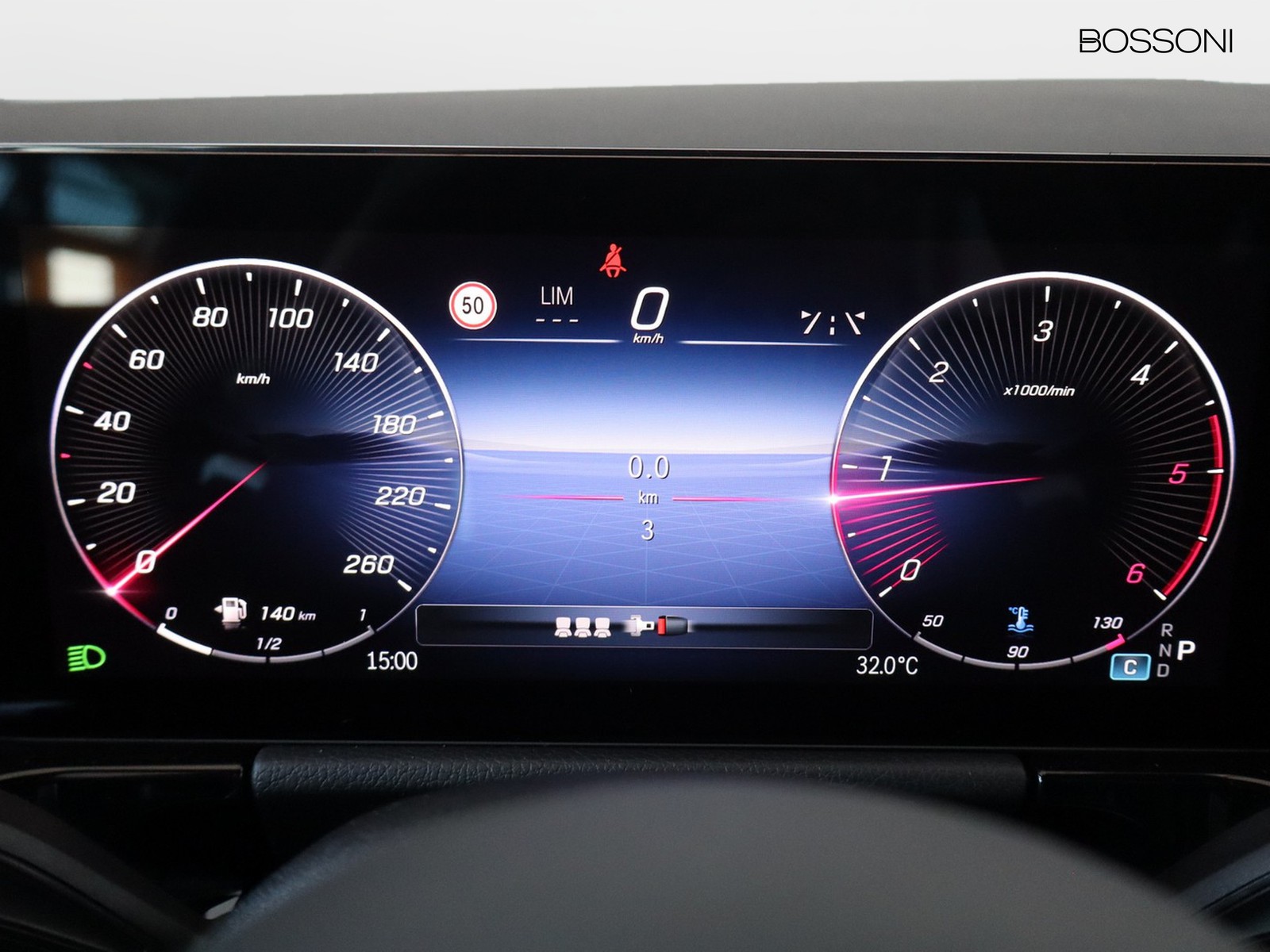 9 - Mercedes GLA 200 d amg line extra 8g-dct