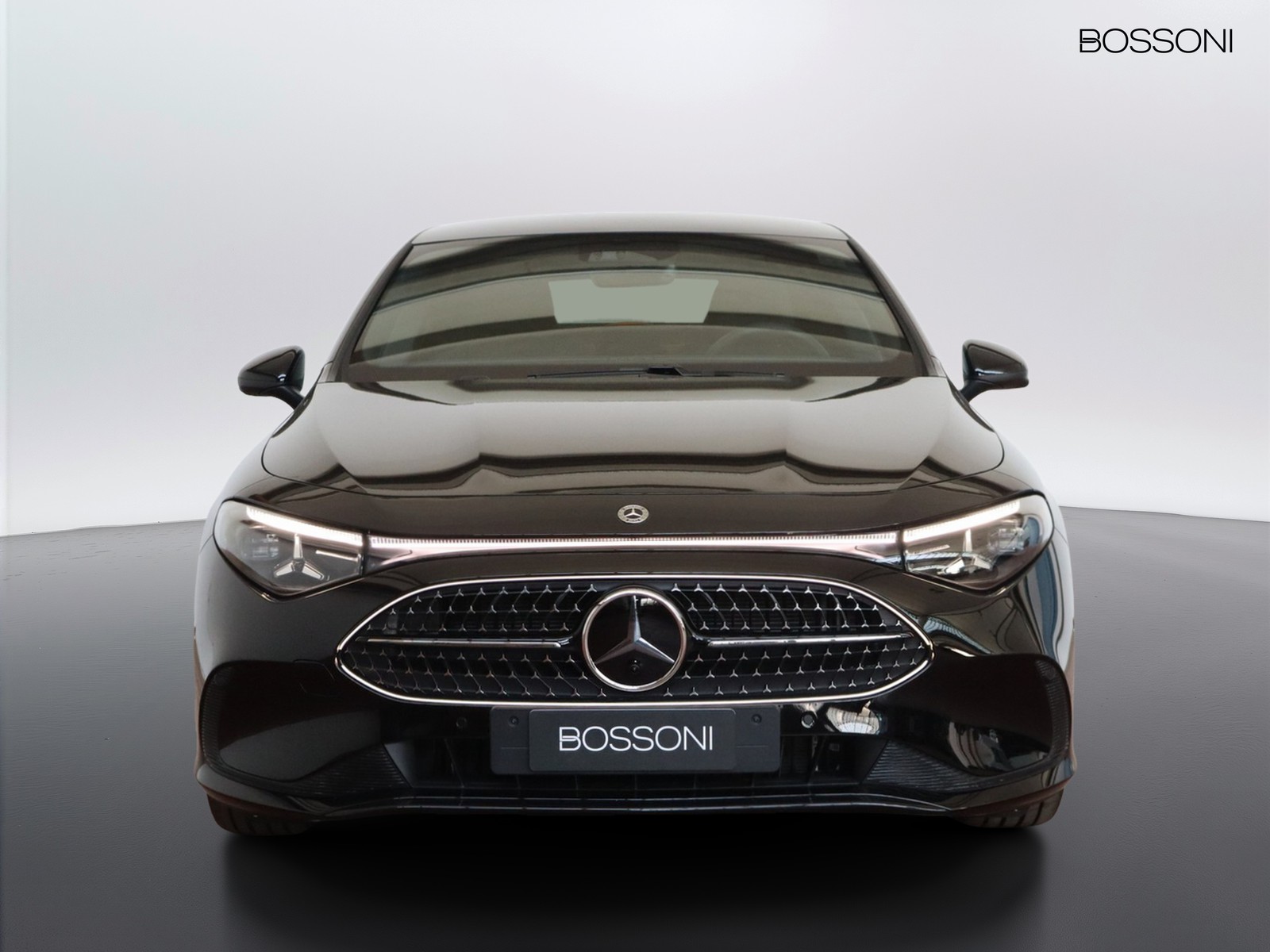 2 - Mercedes CLA 180 advanced plus auto