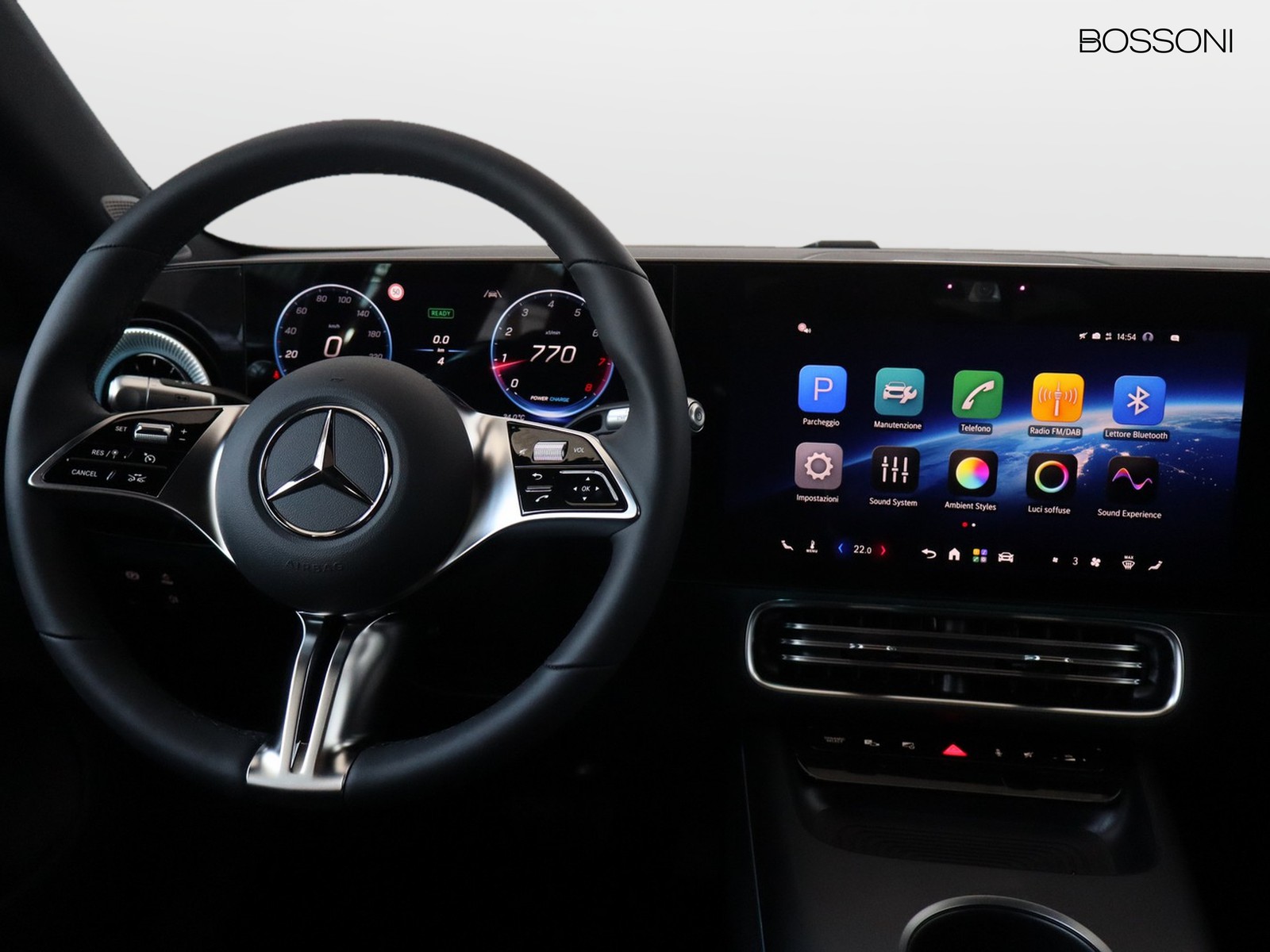 12 - Mercedes CLA 180 advanced plus auto