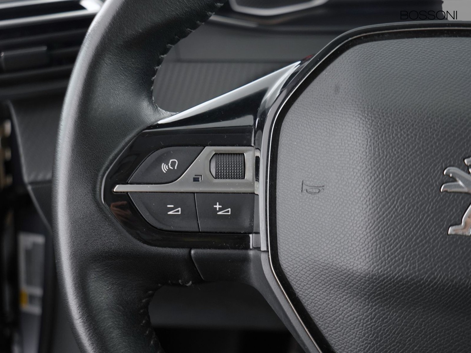 23 - Peugeot 2008 1.2 puretech 100cv active s&s