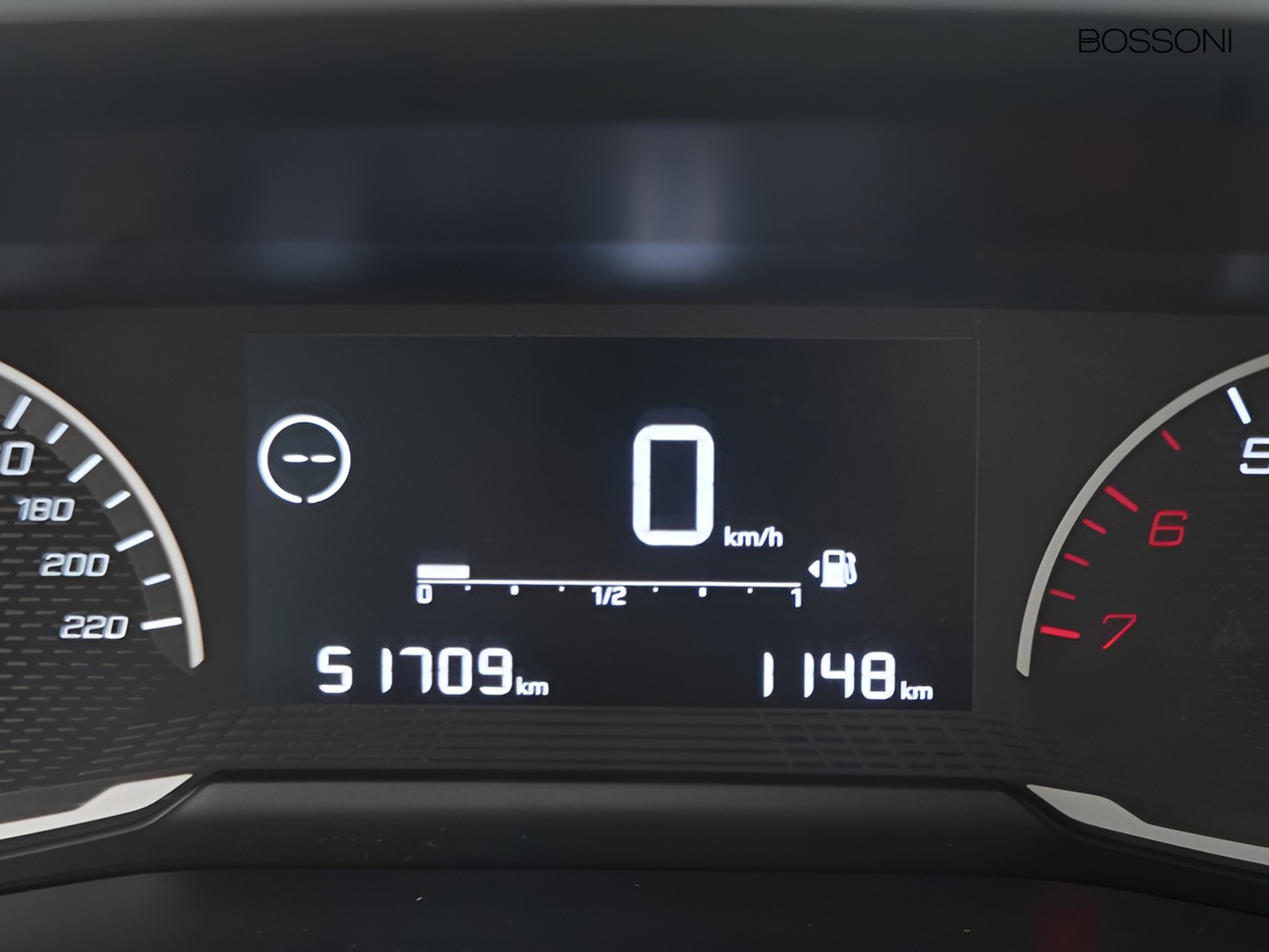 28 - Peugeot 2008 1.2 puretech 100cv active s&s