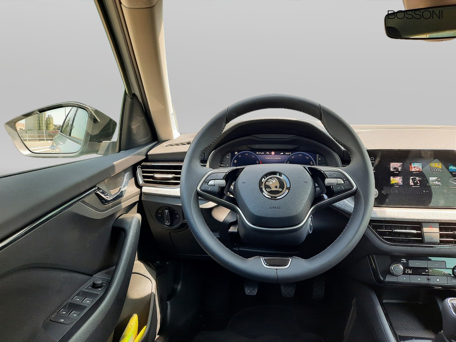 8 - Skoda Kamiq 1.0 tsi 115cv style
