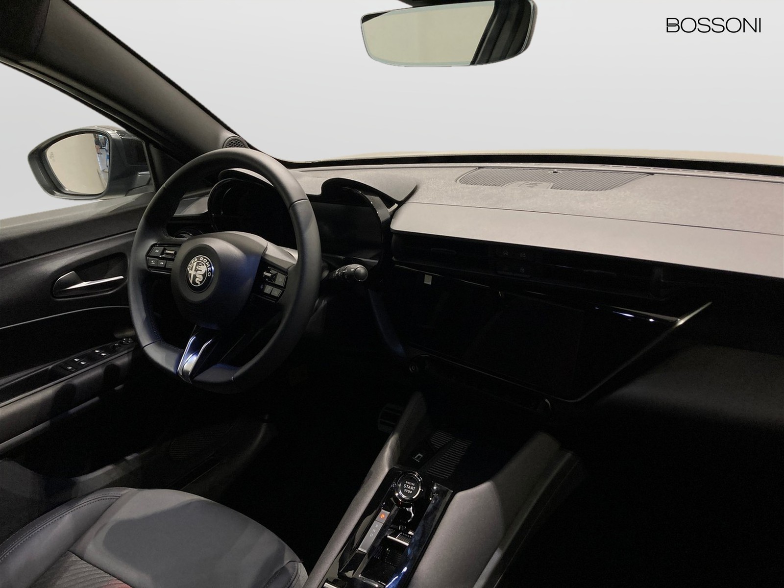 9 - Alfa Romeo Junior 1.2 hybrid 145cv ibrida ti edct6