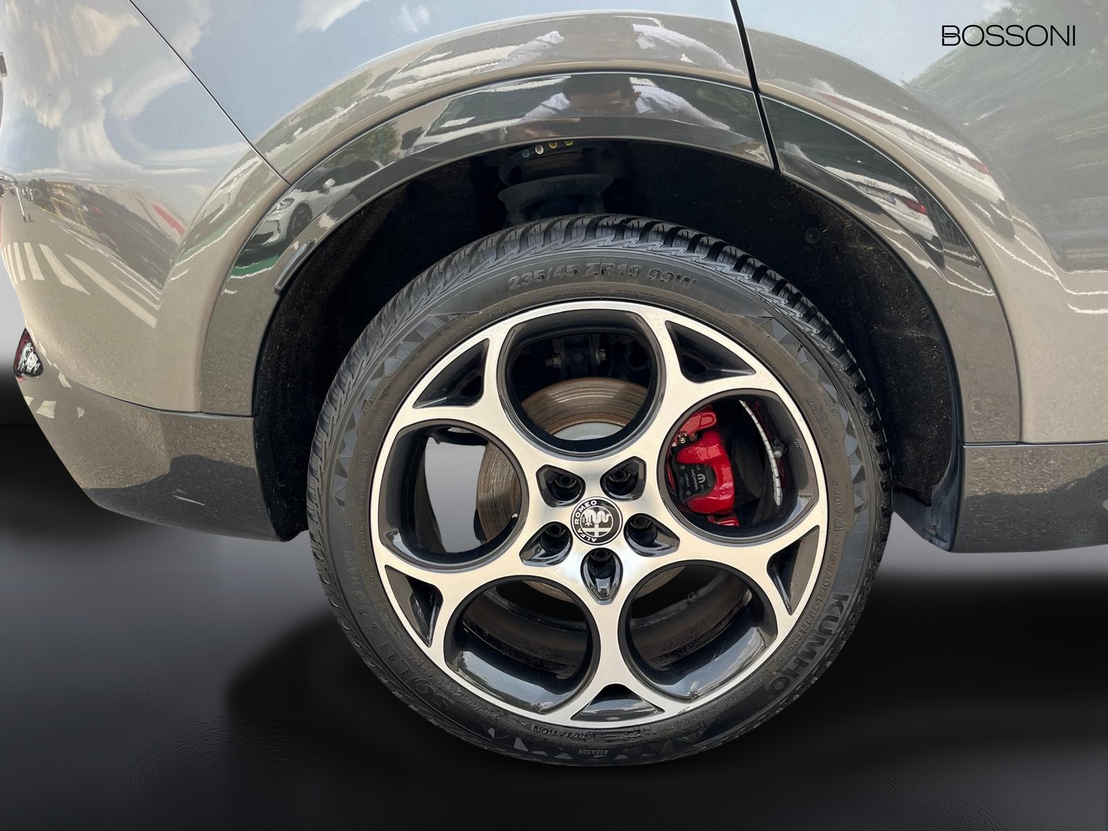 15 - Alfa Romeo Tonale 1.3 plug in hybrid 280cv veloce q4 at6