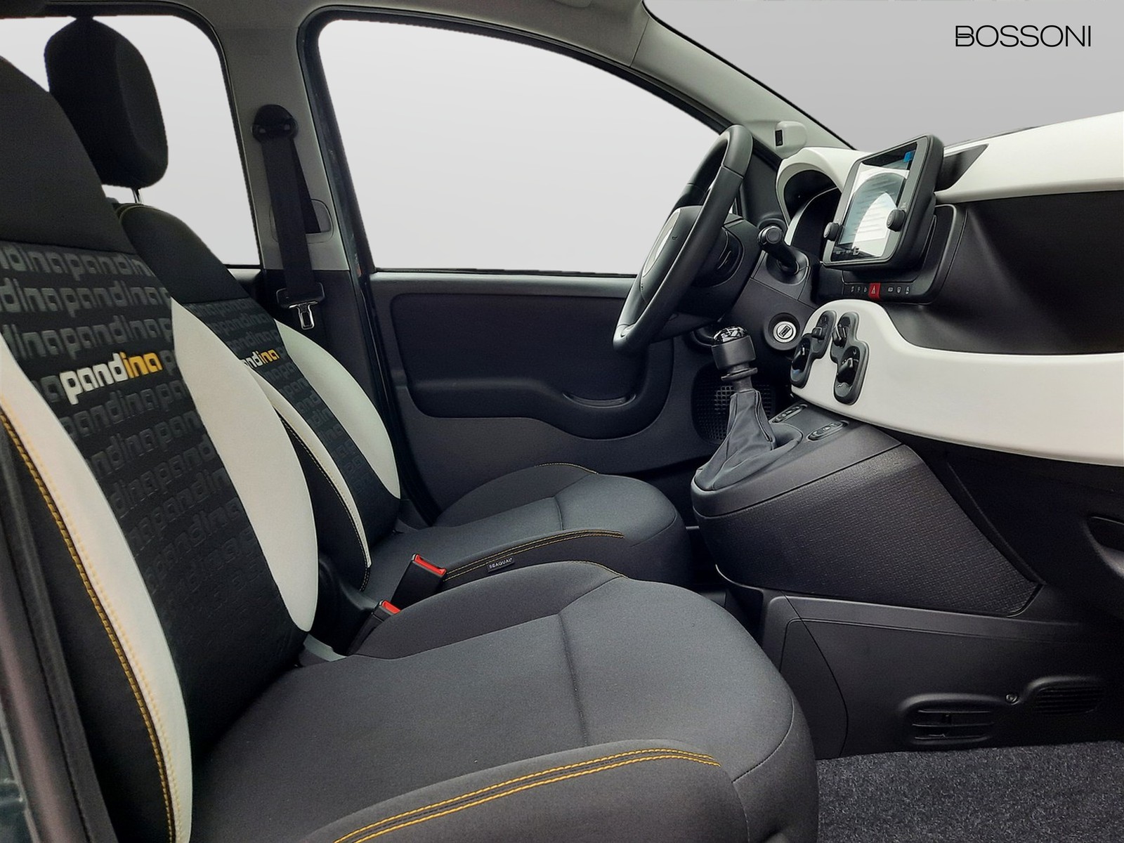 14 - Fiat Pandina cross 1.0 firefly hybrid 65cv cross s&s