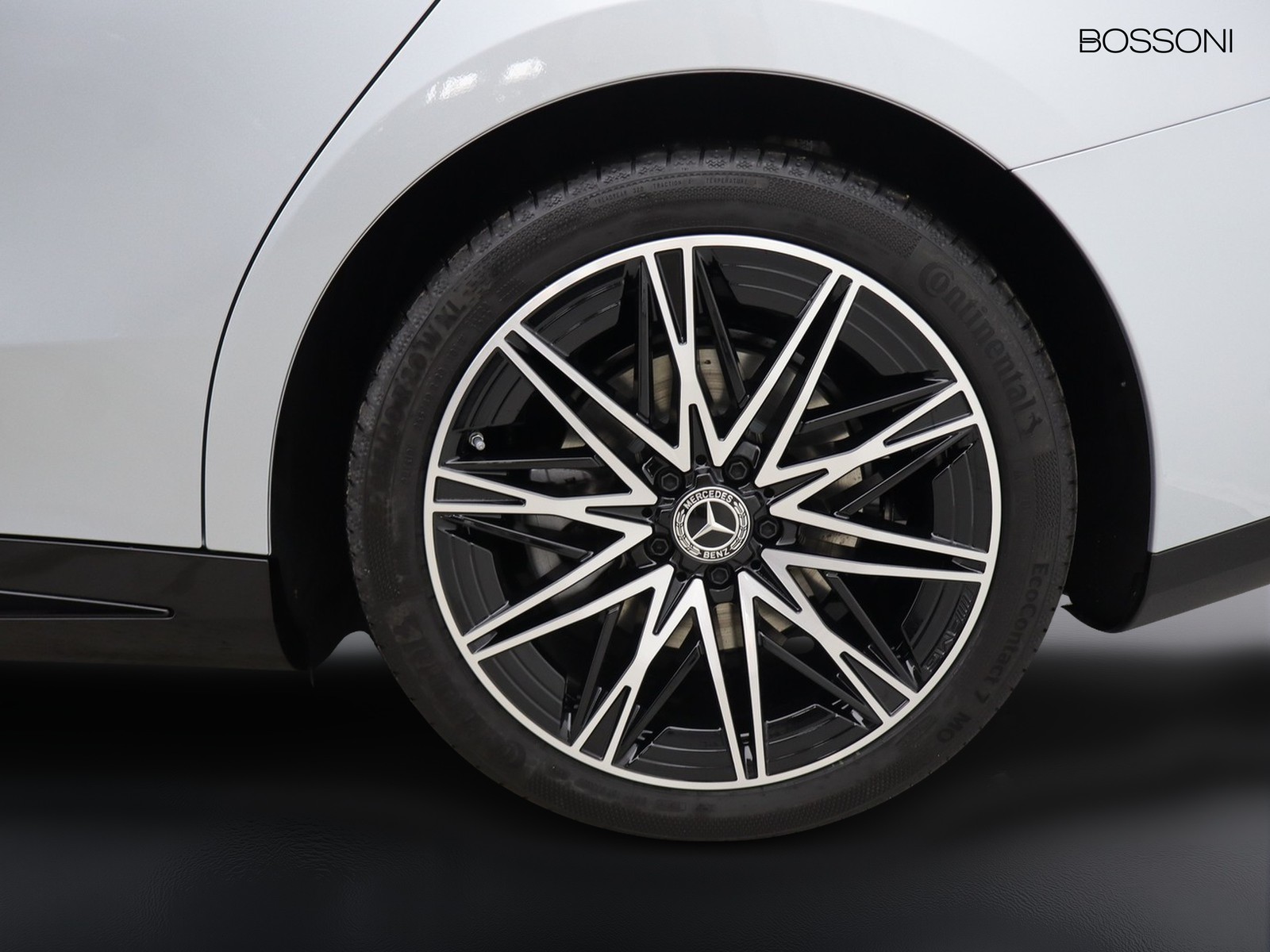 4 - Mercedes Classe C 400 elettrica advanced plus 4matic