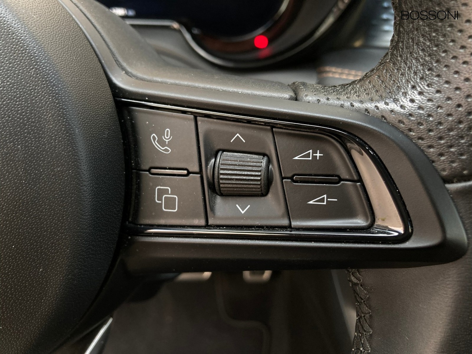 14 - Alfa Romeo Tonale 1.5 hybrid 130cv sprint tct7