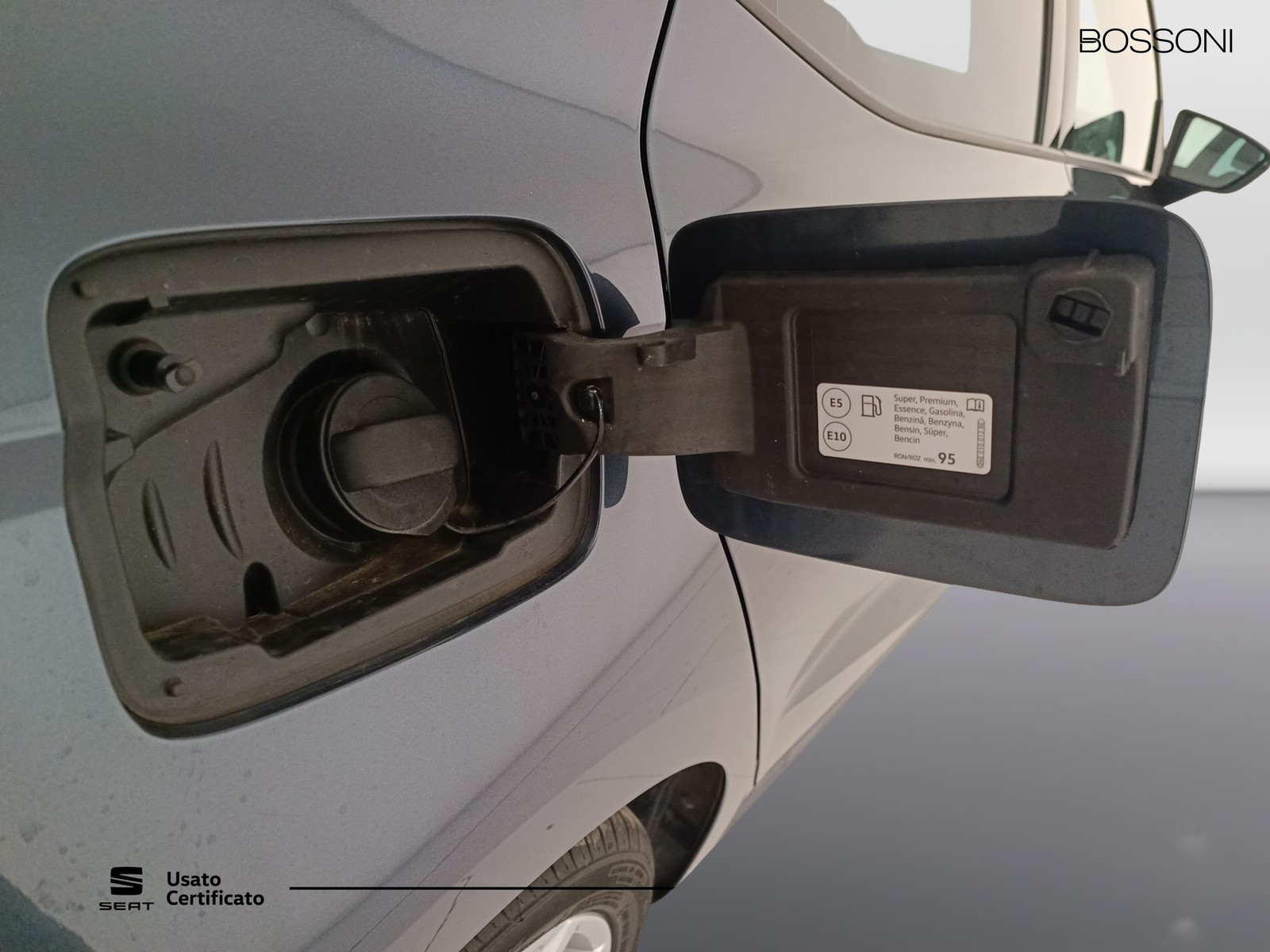 28 - SEAT Ibiza 5 porte 1.0 ecotsi 95cv fr