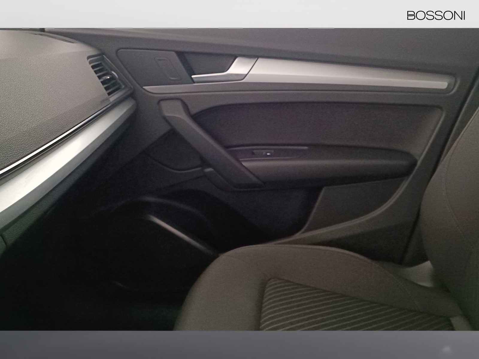 12 - Audi Q5 sportback 35 2.0 tdi mhev 12v business advanced s tronic
