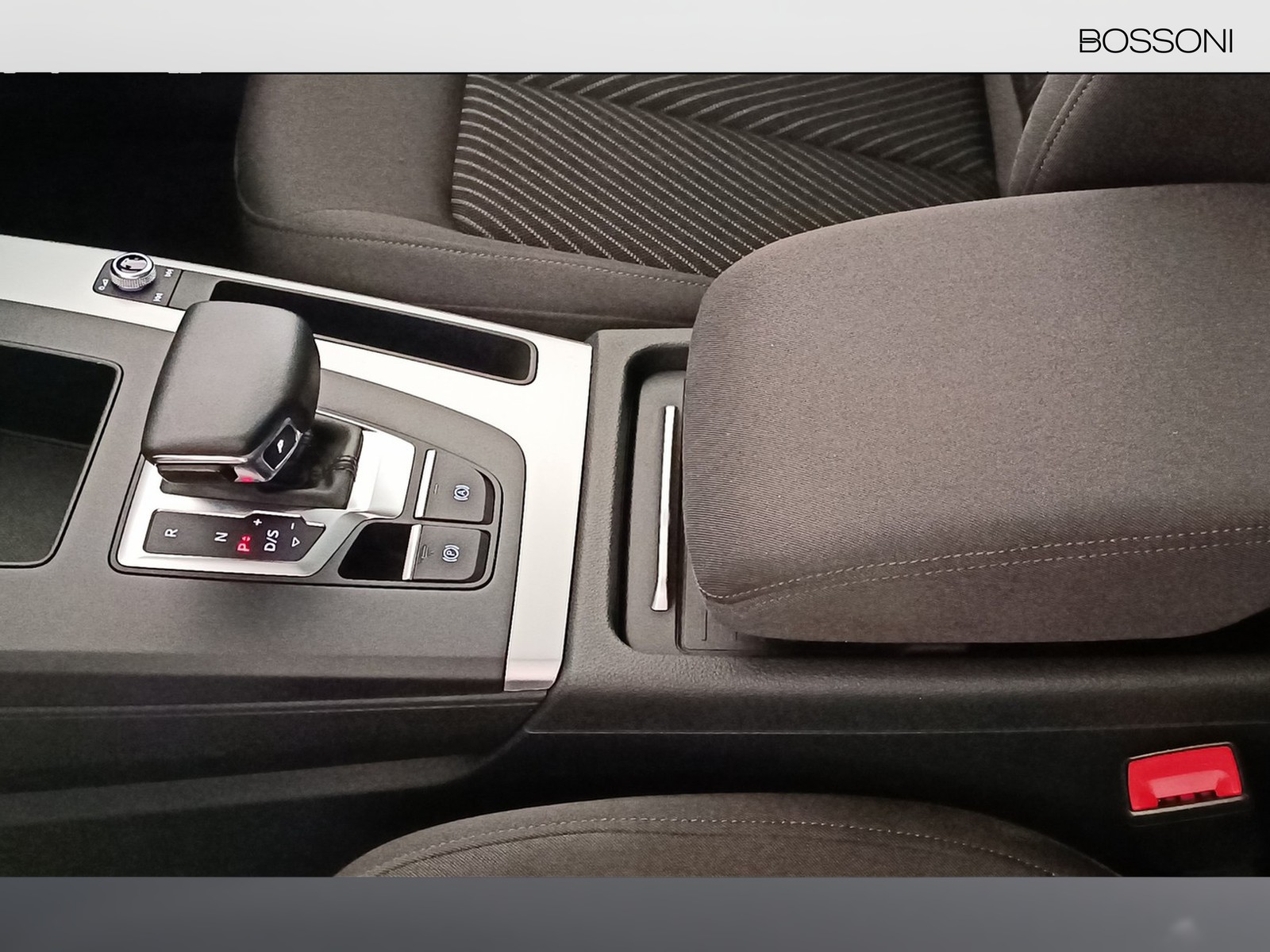22 - Audi Q5 sportback 35 2.0 tdi mhev 12v business advanced s tronic