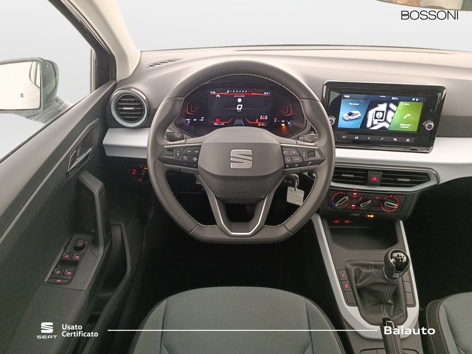 8 - SEAT Ibiza 5 porte 1.0 ecotsi 95cv black edition