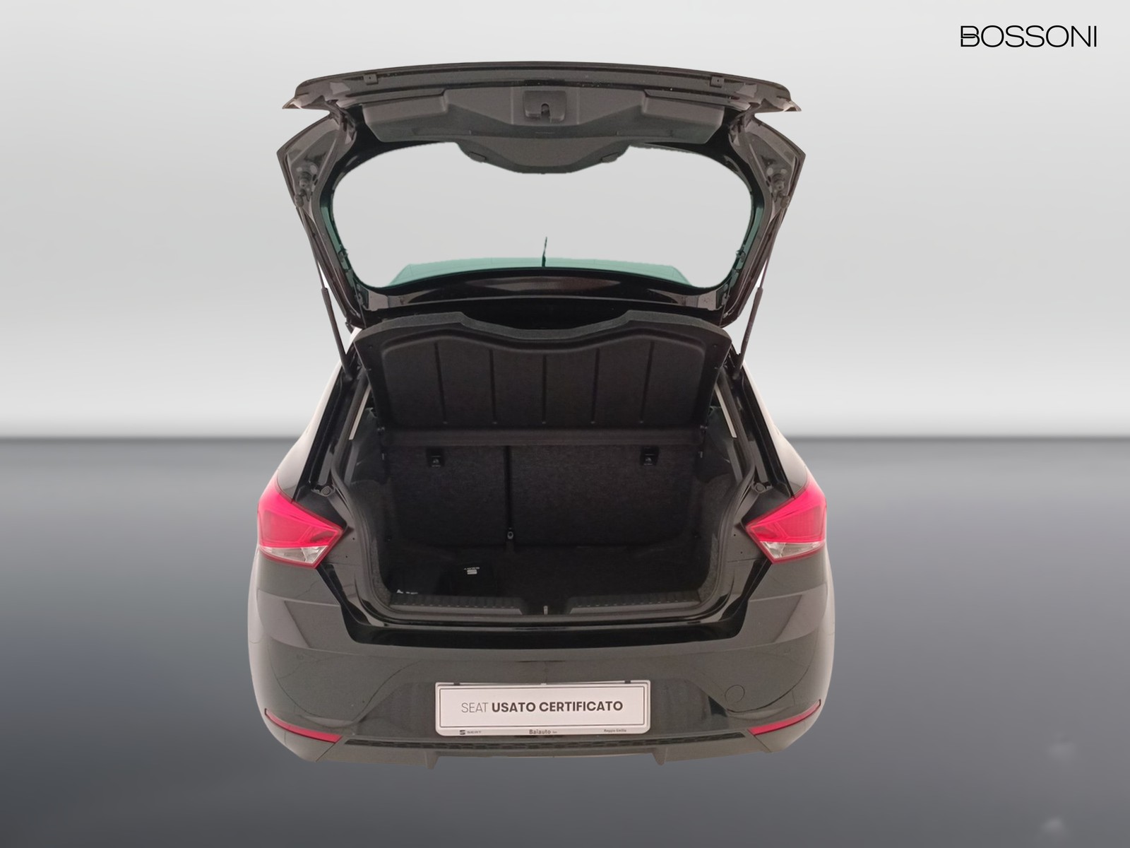 26 - SEAT Ibiza 5 porte 1.0 ecotsi 95cv black edition