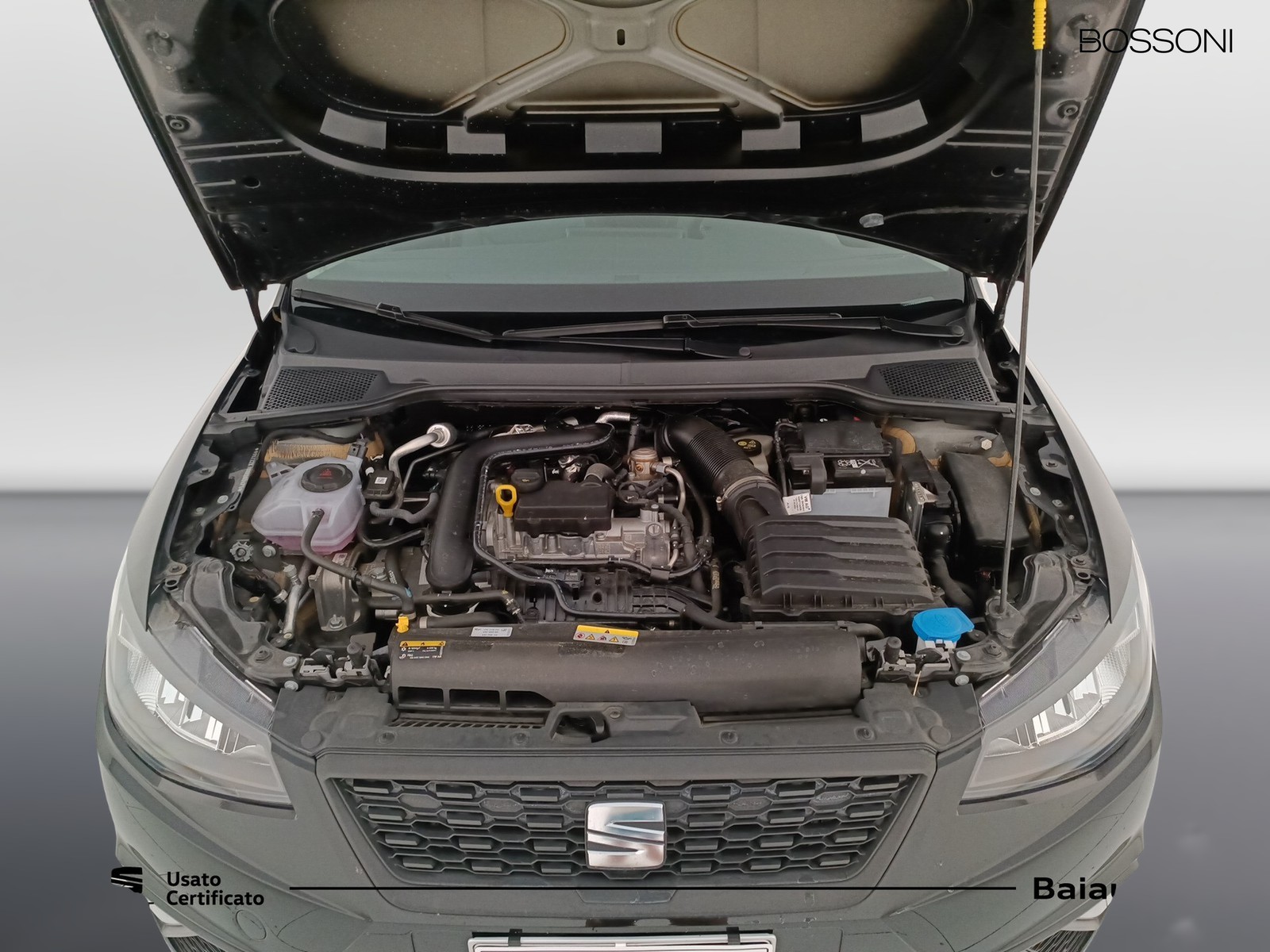 27 - SEAT Ibiza 5 porte 1.0 ecotsi 95cv black edition