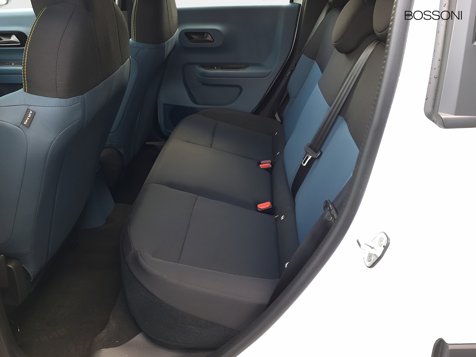 12 - Fiat Grande Panda 1.2 hybrid 110cv icon