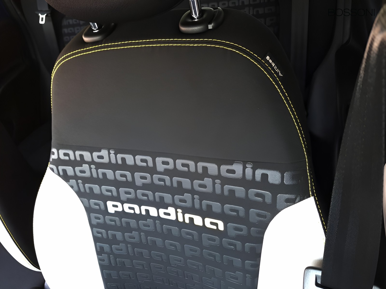 22 - Fiat Pandina cross 1.0 firefly hybrid 65cv cross s&s