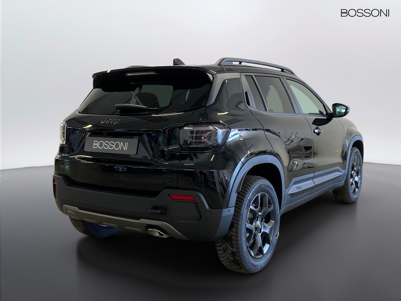 3 - Jeep Avenger 1.2 turbo e-hybrid mhev 145cv the north face 4xe