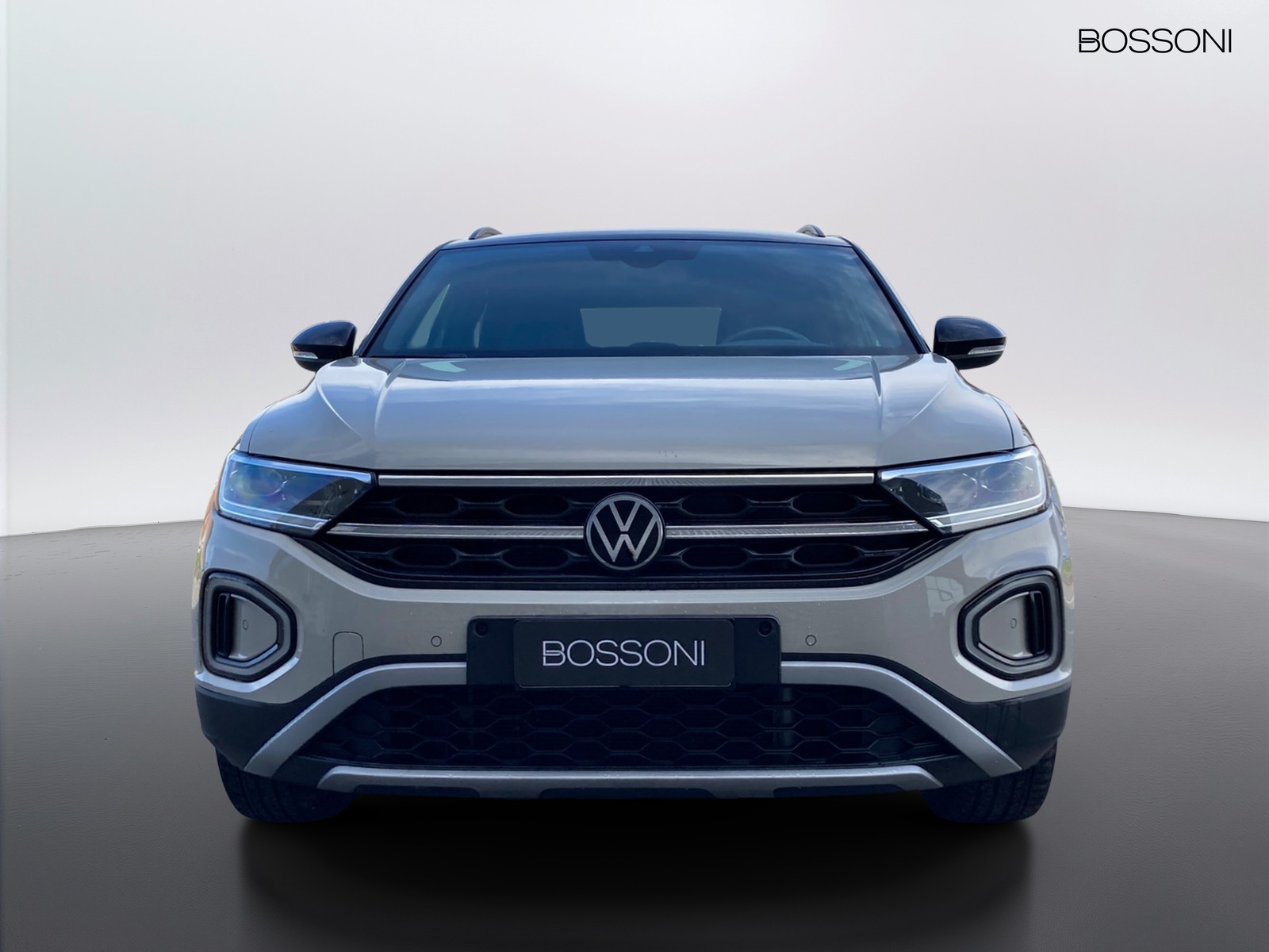 2 - Volkswagen T-Roc 1.0 tsi 110cv style