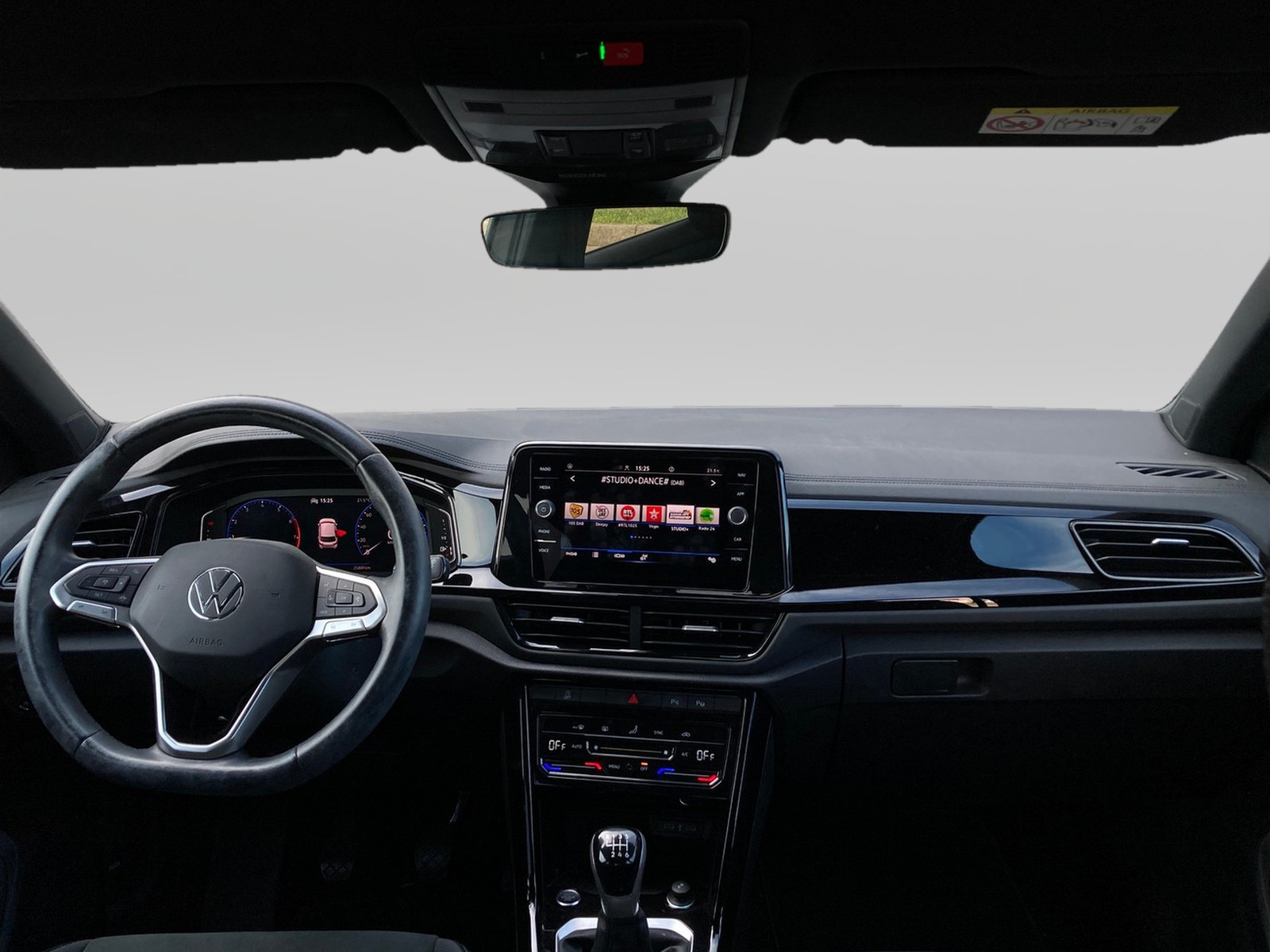 11 - Volkswagen T-Roc 1.0 tsi 110cv style