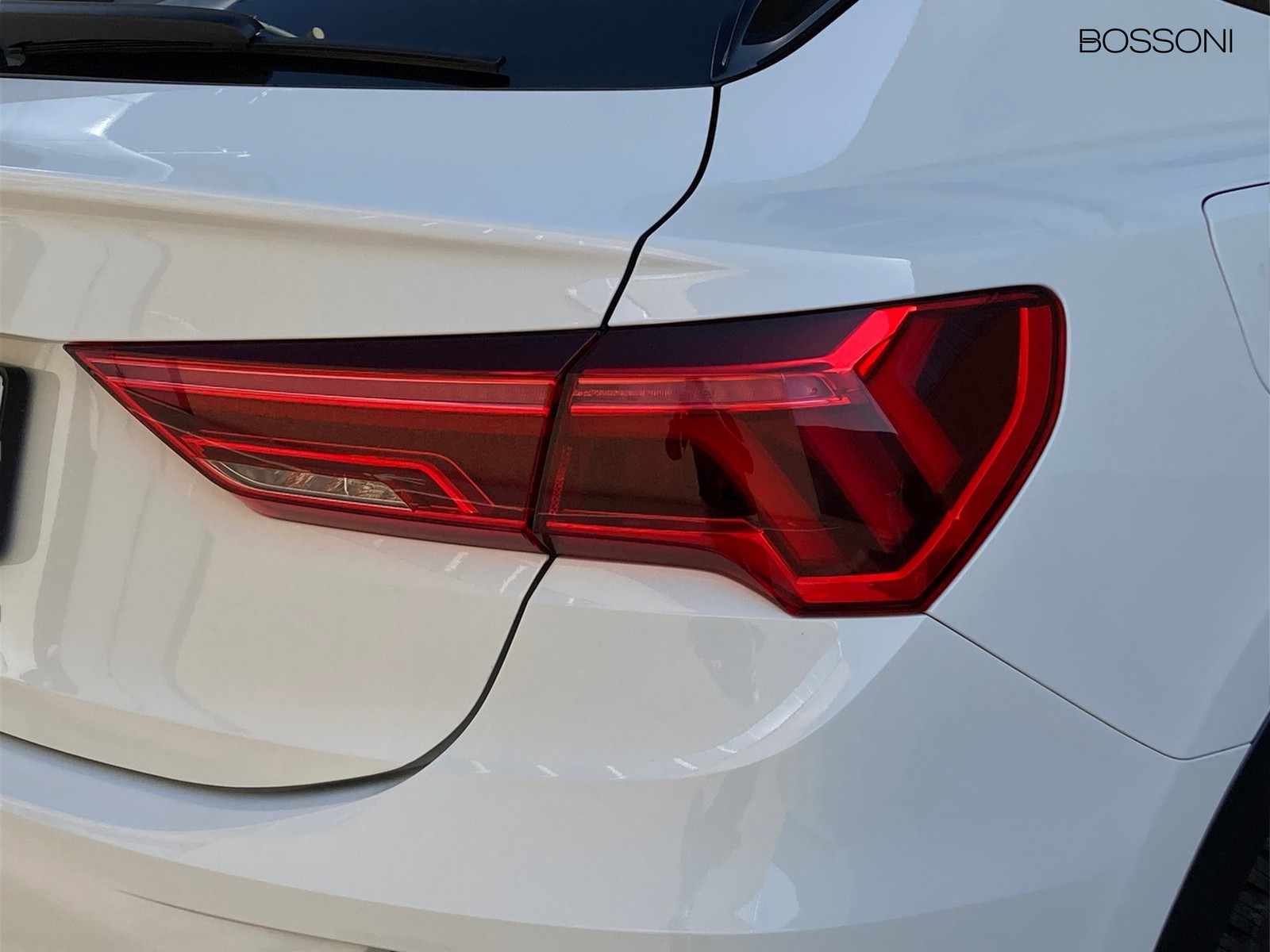 23 - Audi Q3 sportback 35 2.0 tdi s line edition s tronic