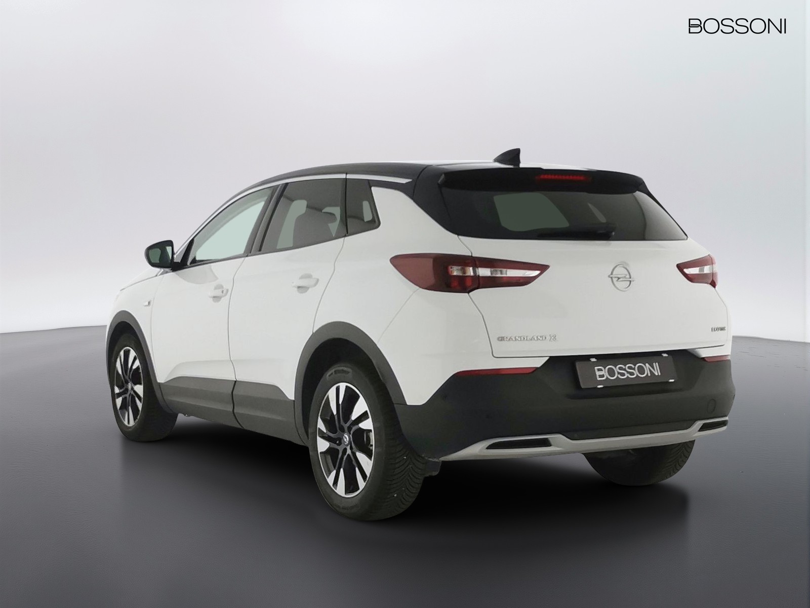 4 - Opel Grandland 1.2 business elegance s&s