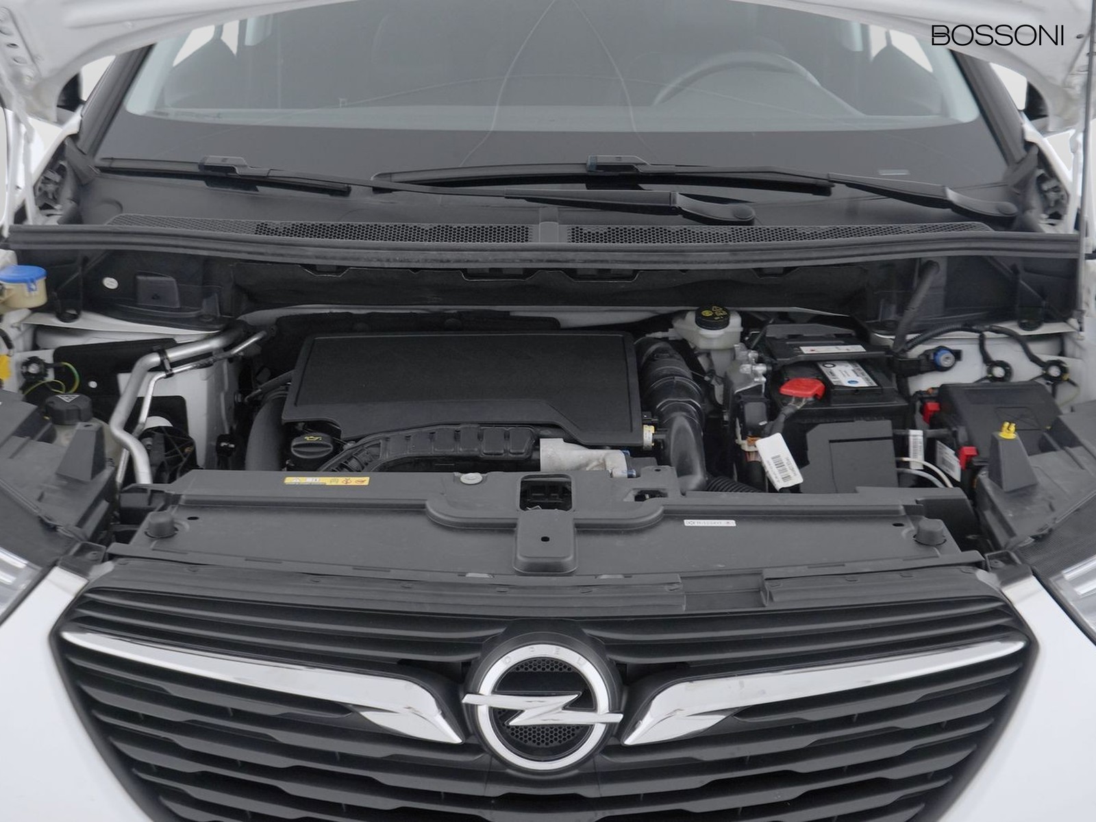 11 - Opel Grandland 1.2 business elegance s&s