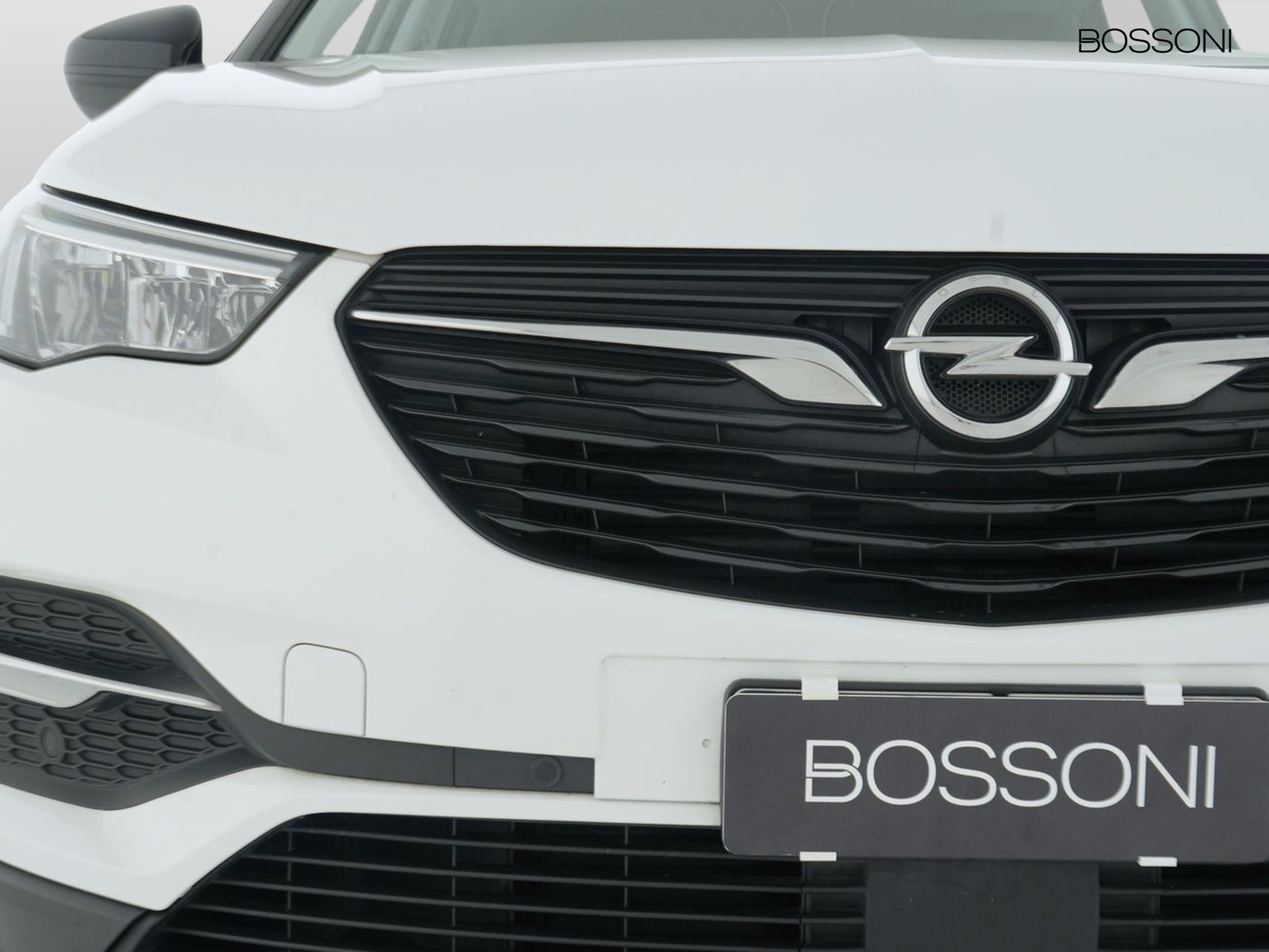 14 - Opel Grandland 1.2 business elegance s&s