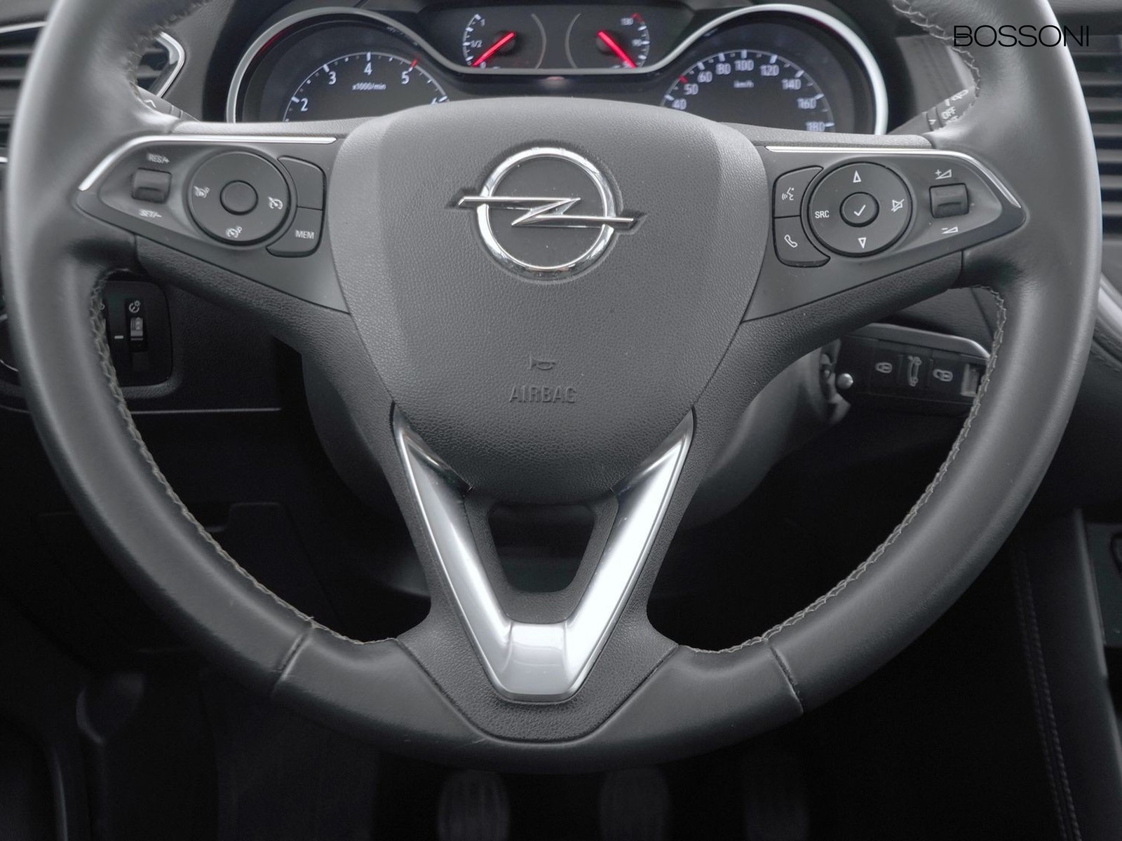 15 - Opel Grandland 1.2 business elegance s&s