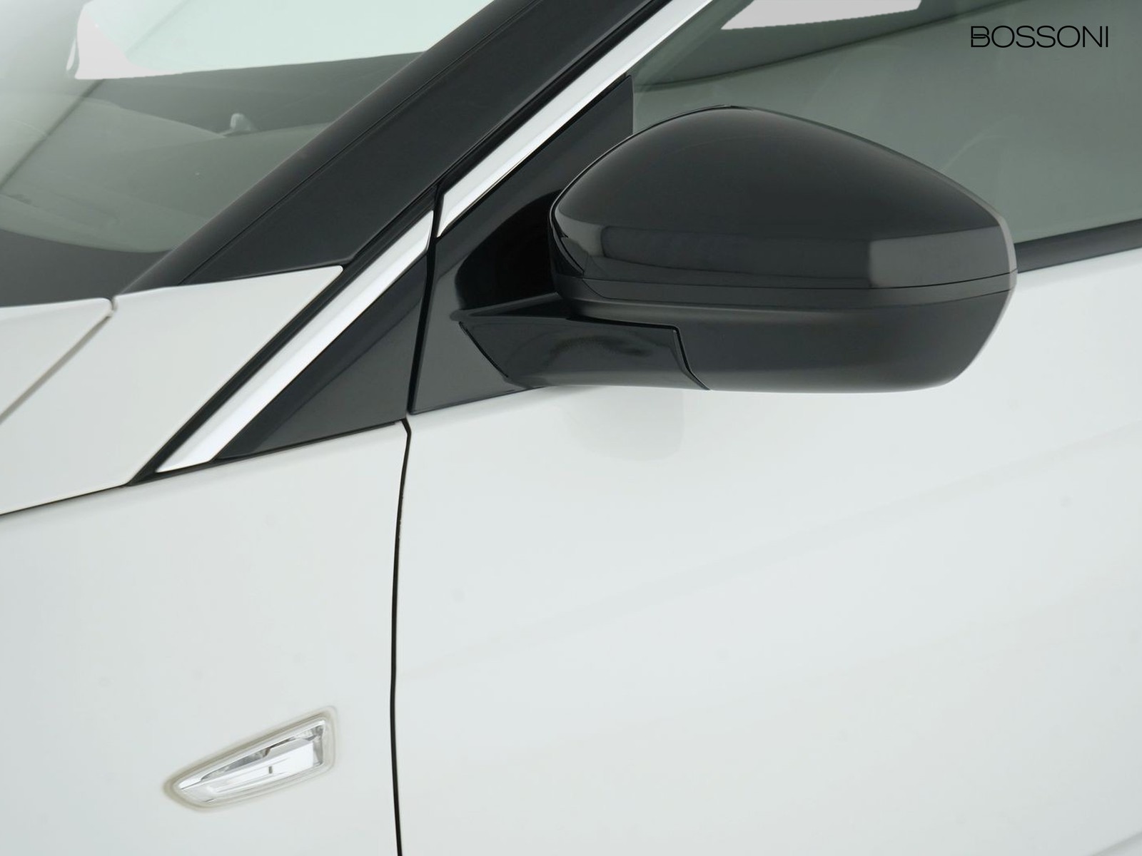 39 - Opel Grandland 1.2 business elegance s&s
