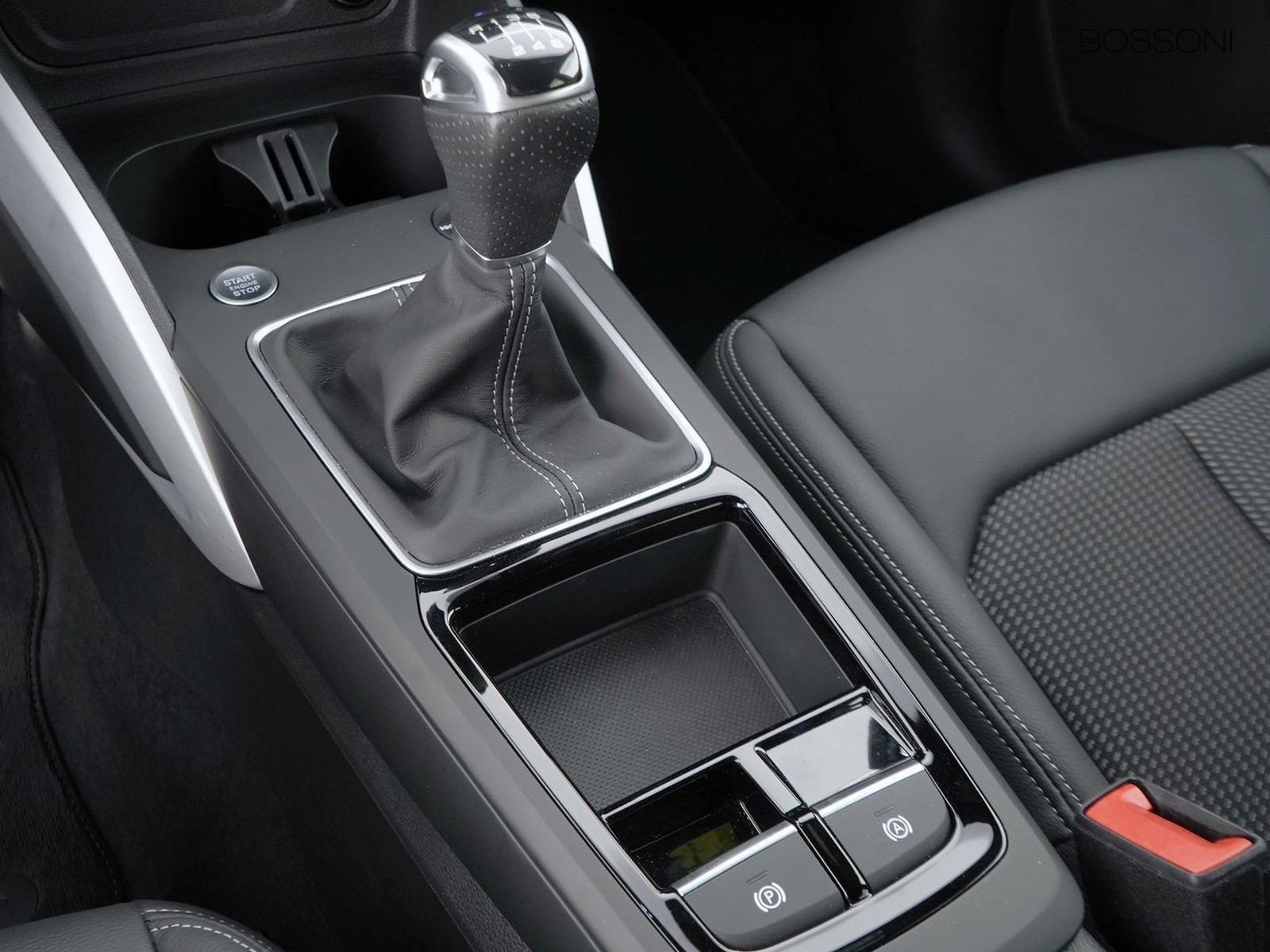 21 - Audi Q2 30 1.0 tfsi 116cv business advanced