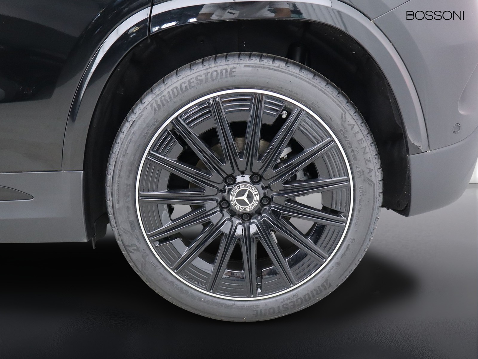 4 - Mercedes GLA 200 d amg line advanced plus 4matic 8g-dct