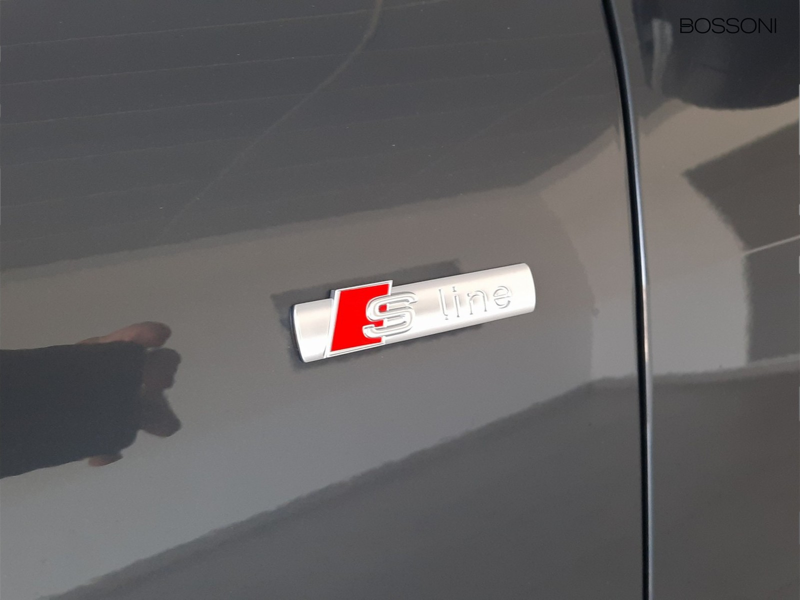 29 - Audi Q5 2.0 tdi mhev+ 204cv launch edition s line quattro s tronic