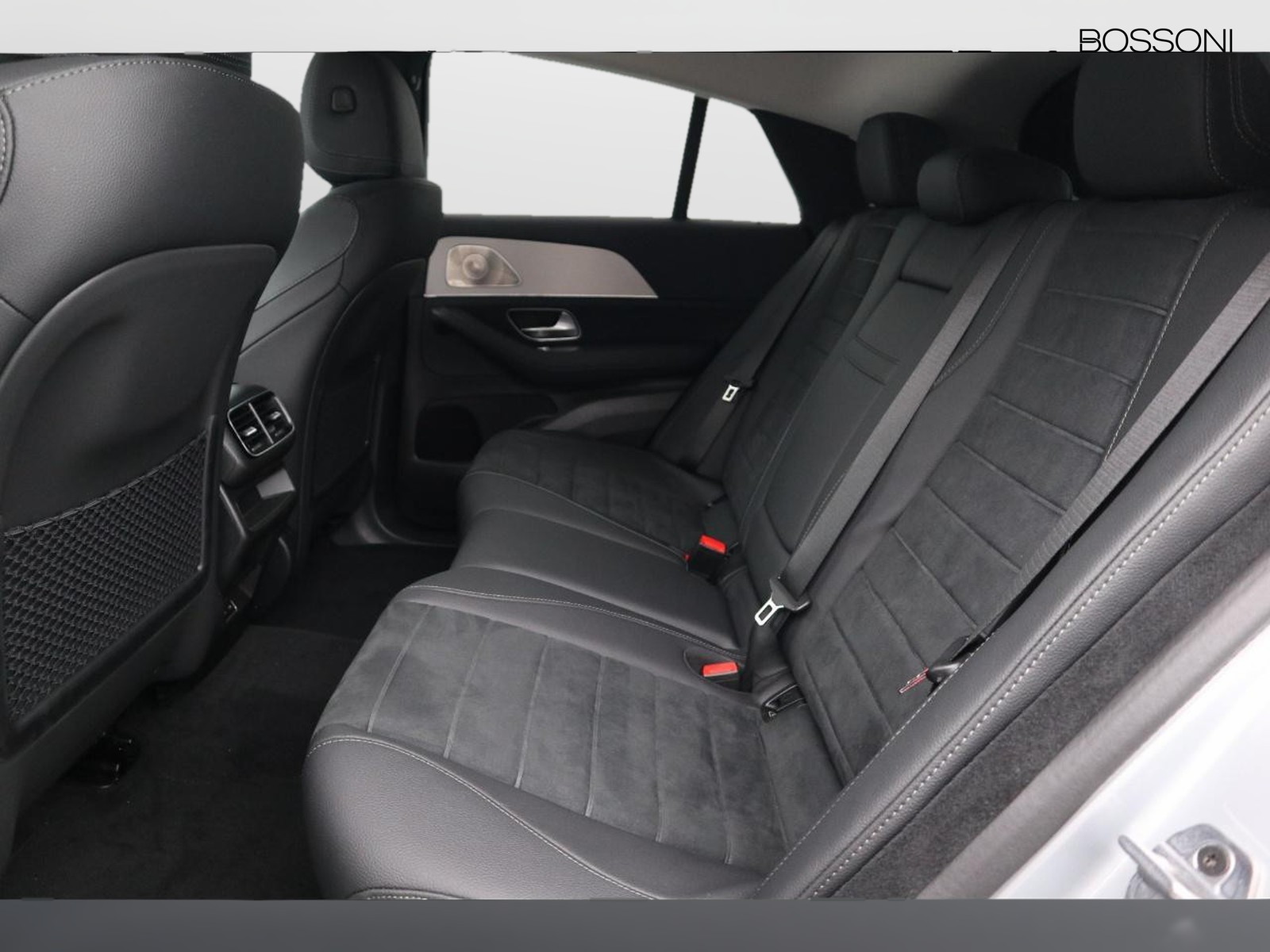 8 - Mercedes Classe GLE gle coupe 300 d mild hybrid amg line advanced plus 4matic 9g-tronic plus