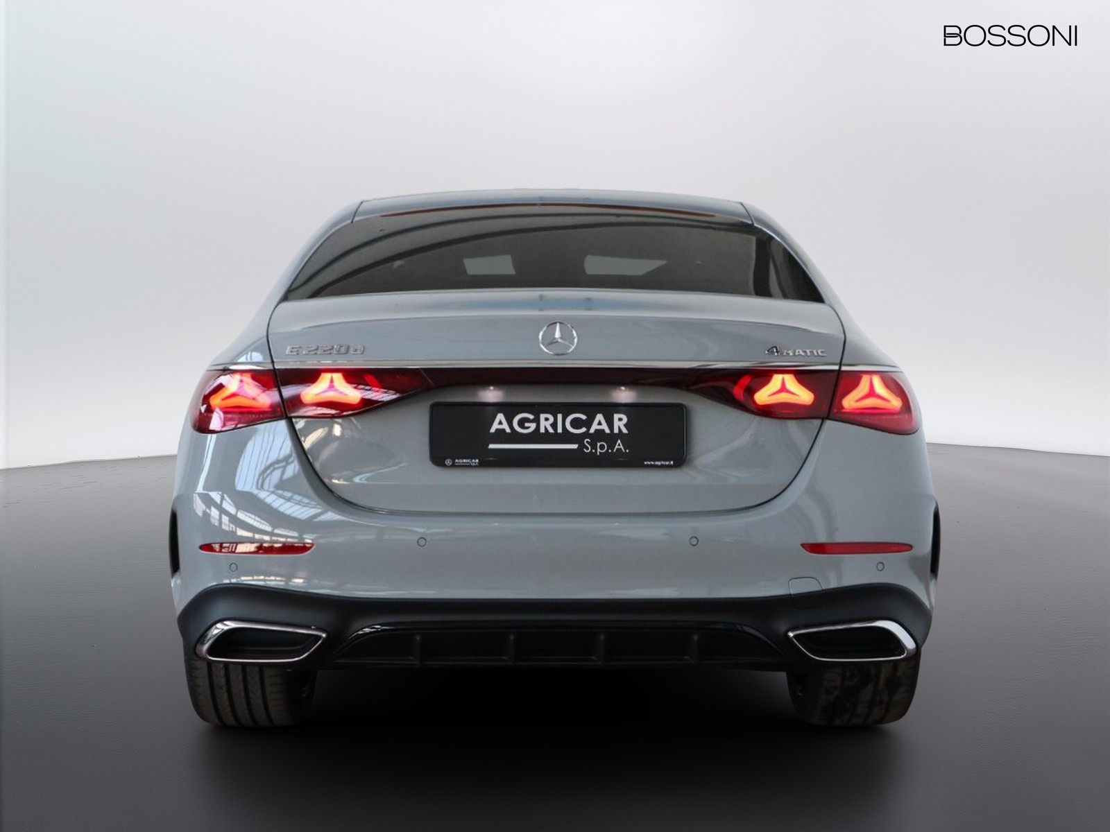 6 - Mercedes Classe E berlina 220 d amg line premium 4matic 9g-tronic