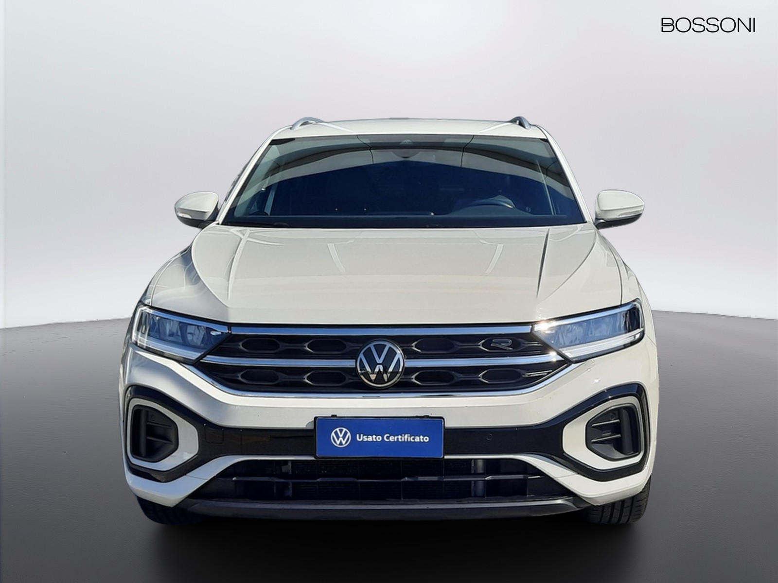2 - Volkswagen T-Roc 1.0 tsi 110cv r line