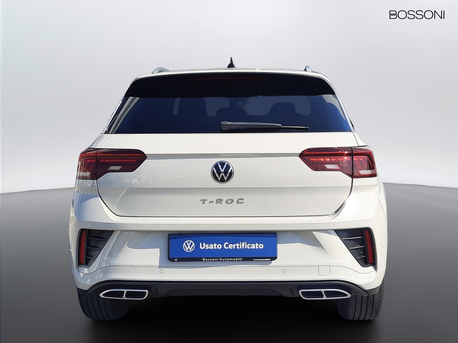 5 - Volkswagen T-Roc 1.0 tsi 110cv r line