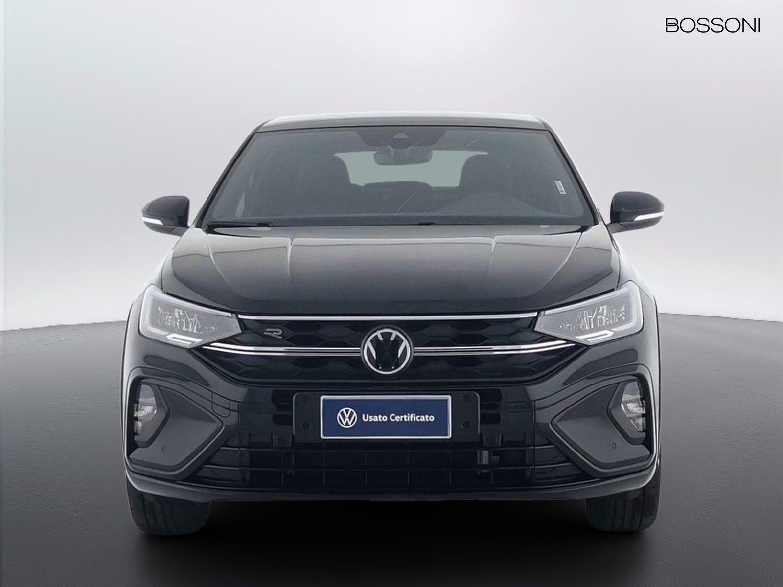2 - Volkswagen Taigo 1.0 tsi 115cv r-line