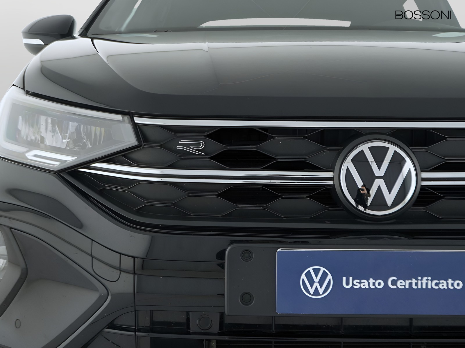 14 - Volkswagen Taigo 1.0 tsi 115cv r-line