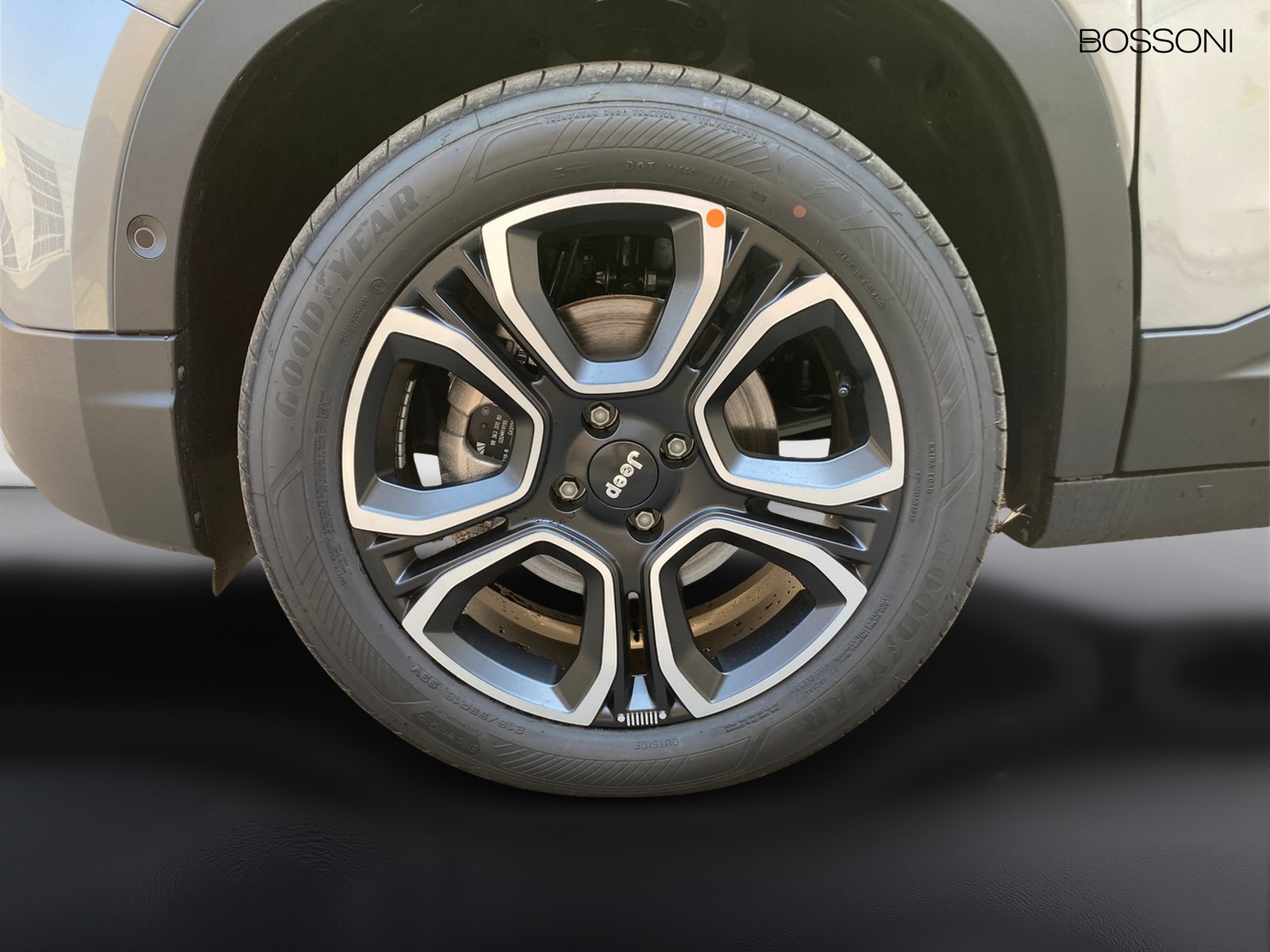 6 - Jeep Avenger 1.2 turbo e-hybrid mhev 110cv summit fwd edct6