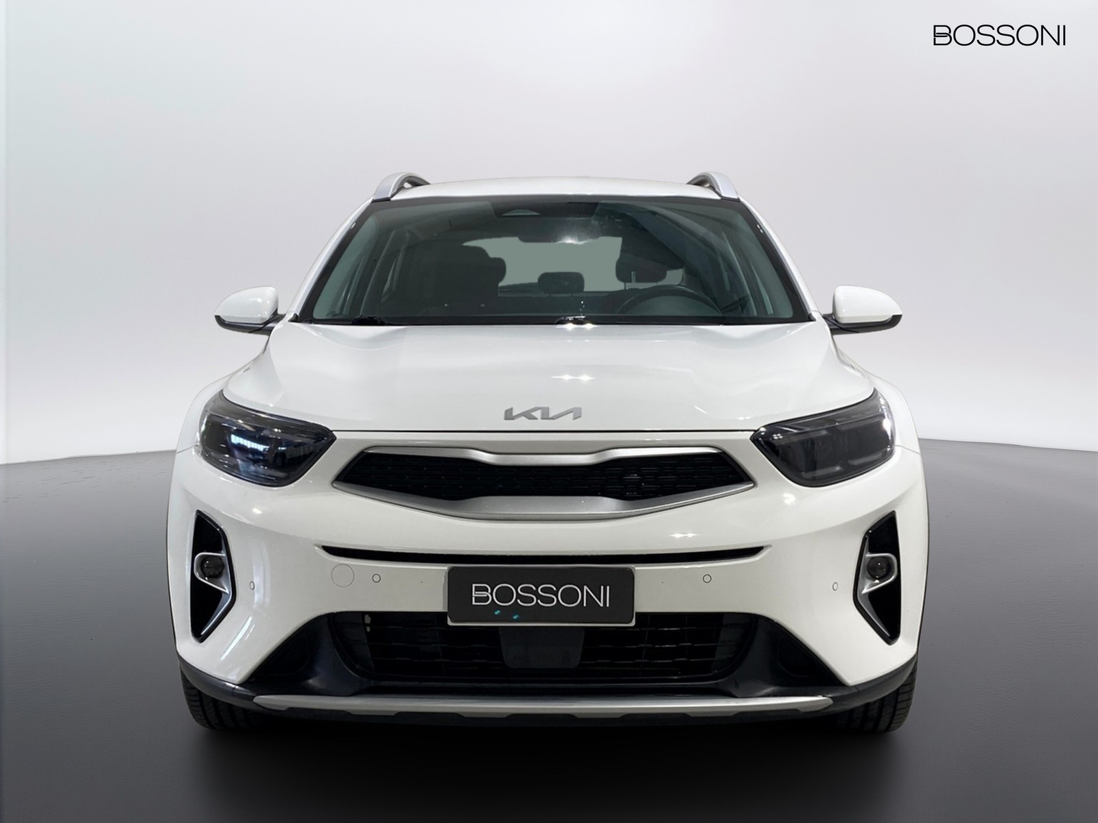 2 - Kia Stonic 1.2 dpi 84cv urban techno&design pack 2wd
