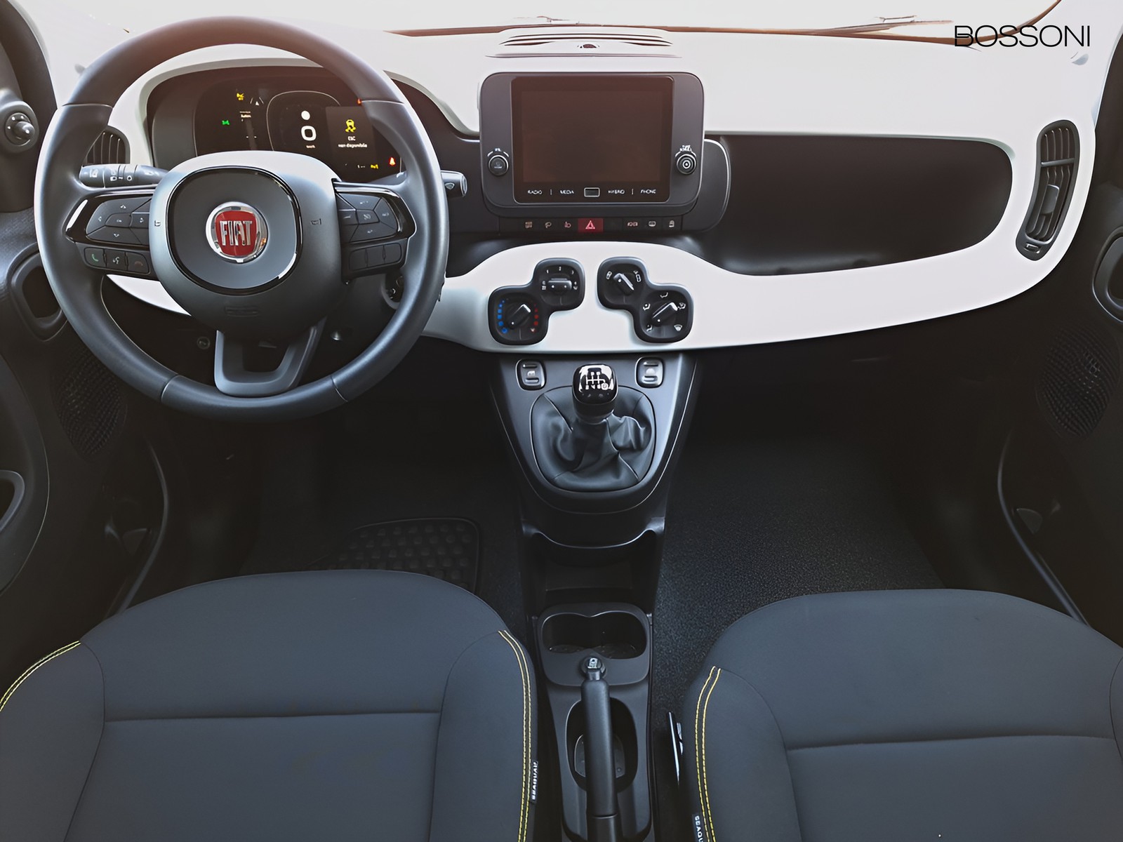 8 - Fiat Pandina cross 1.0 firefly hybrid 65cv cross s&s