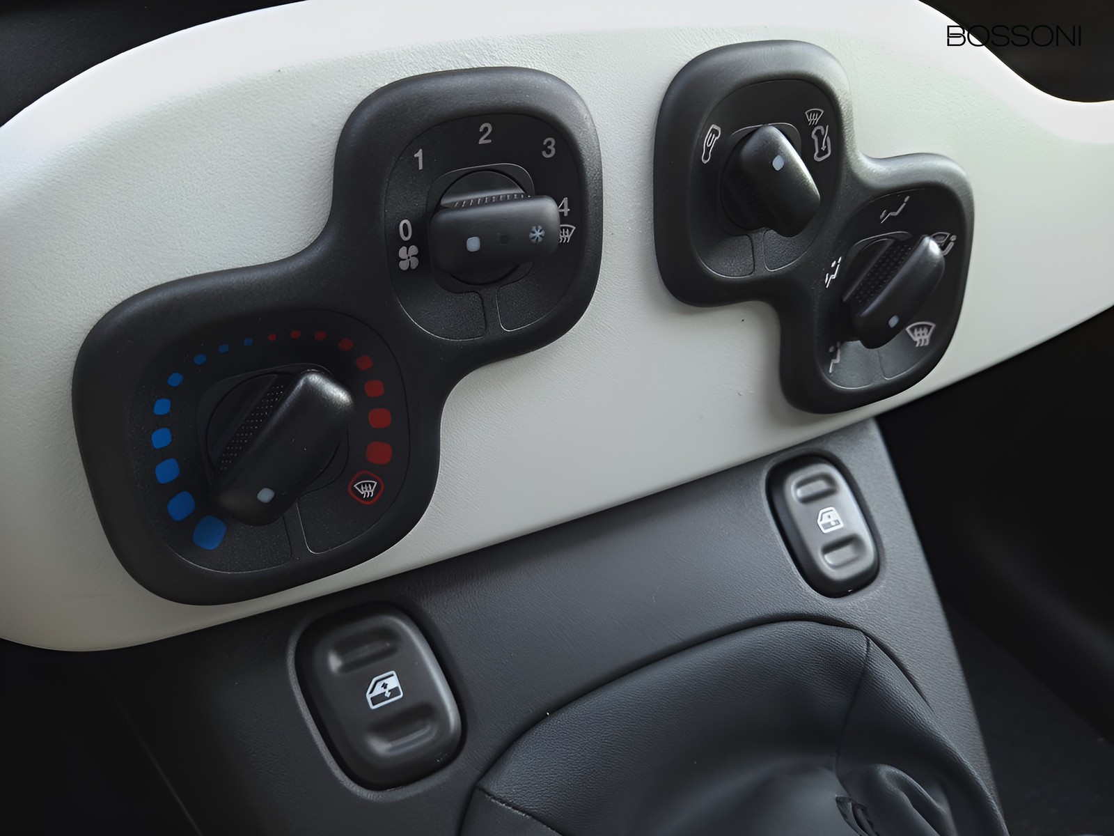 17 - Fiat Pandina cross 1.0 firefly hybrid 65cv cross s&s