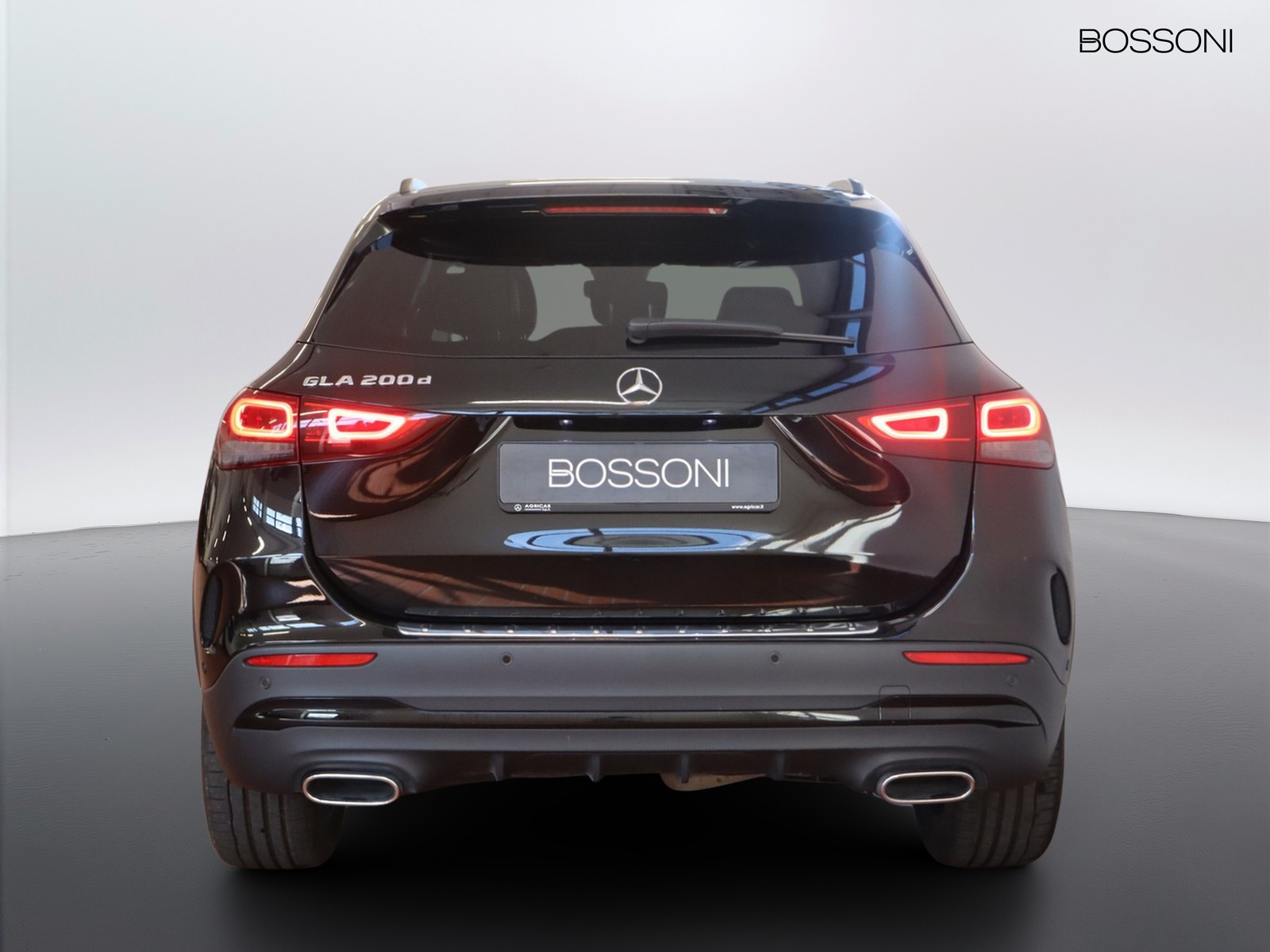 6 - Mercedes GLA 200 d premium 8g-dct