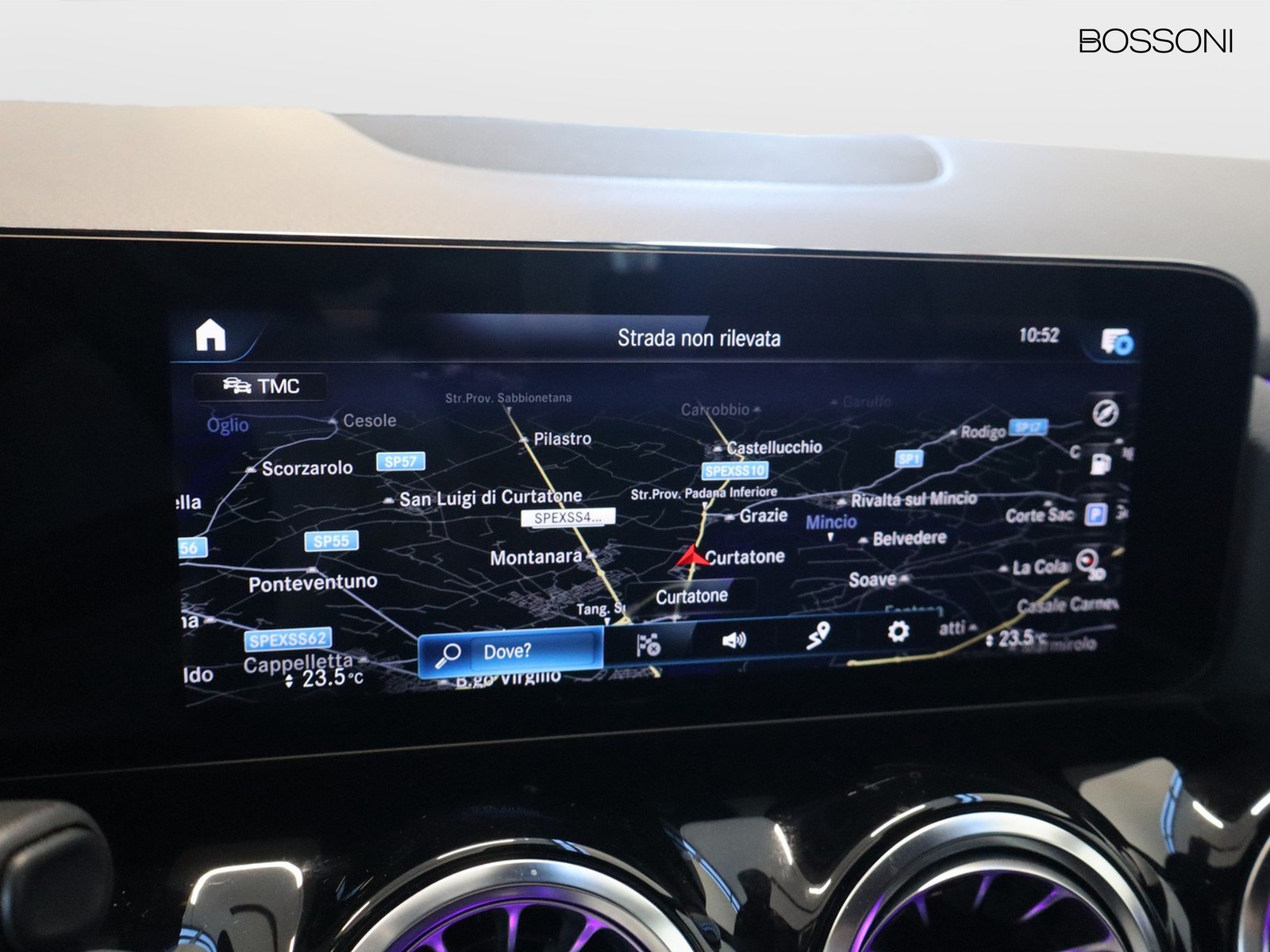 10 - Mercedes GLA 200 d premium 8g-dct