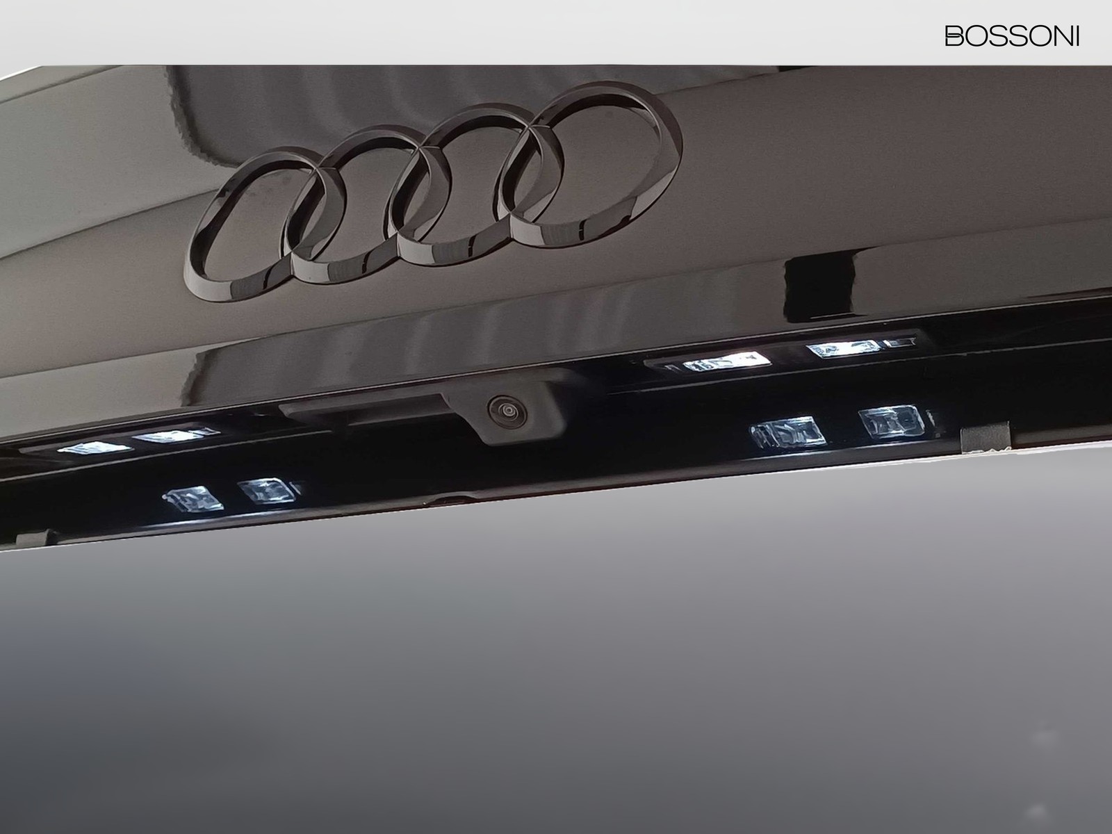 8 - Audi A5 sportback 40 2.0 tdi mhev 204cv s line edition quattro s tronic