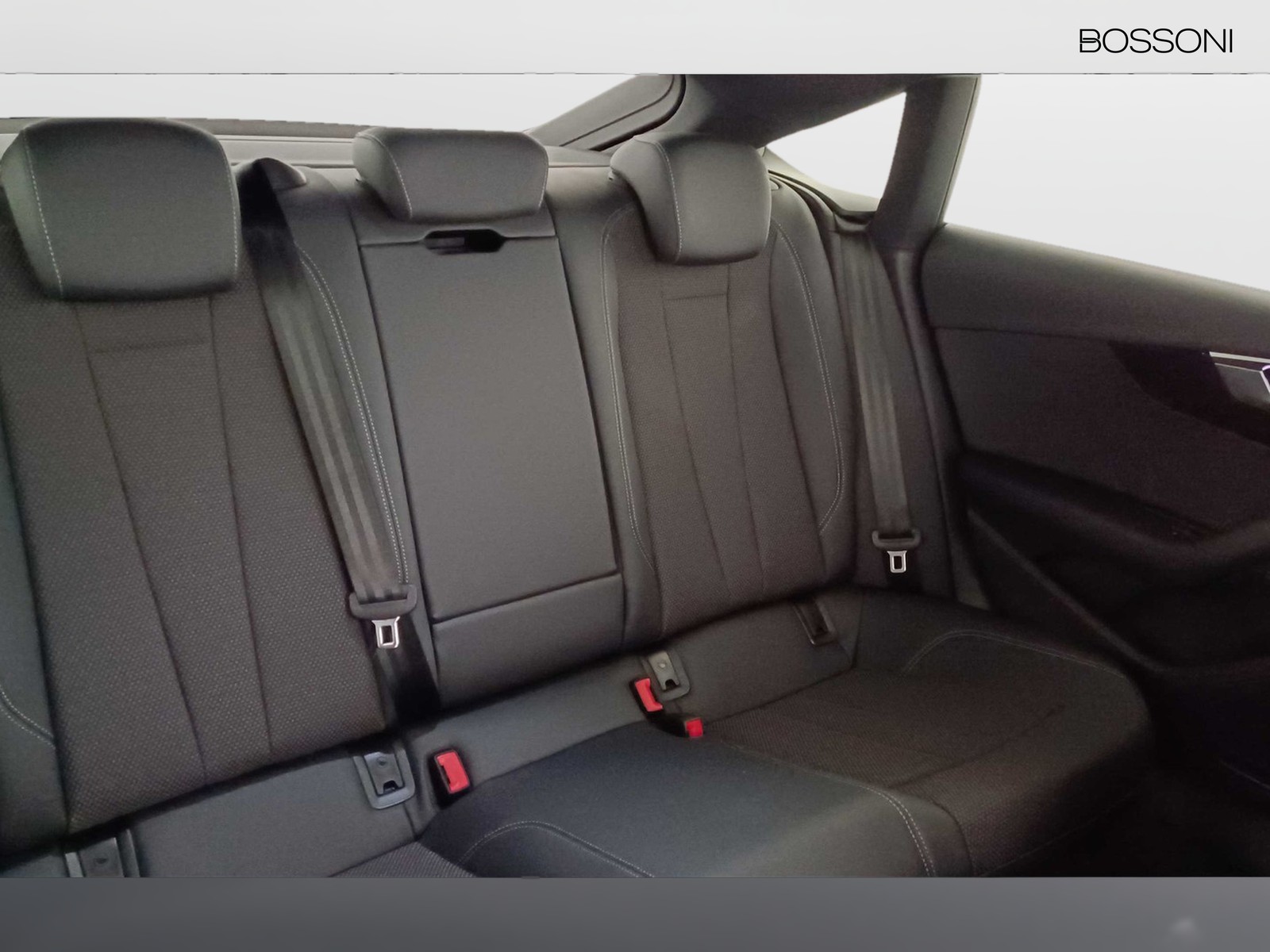 38 - Audi A5 sportback 40 2.0 tdi mhev 204cv s line edition quattro s tronic