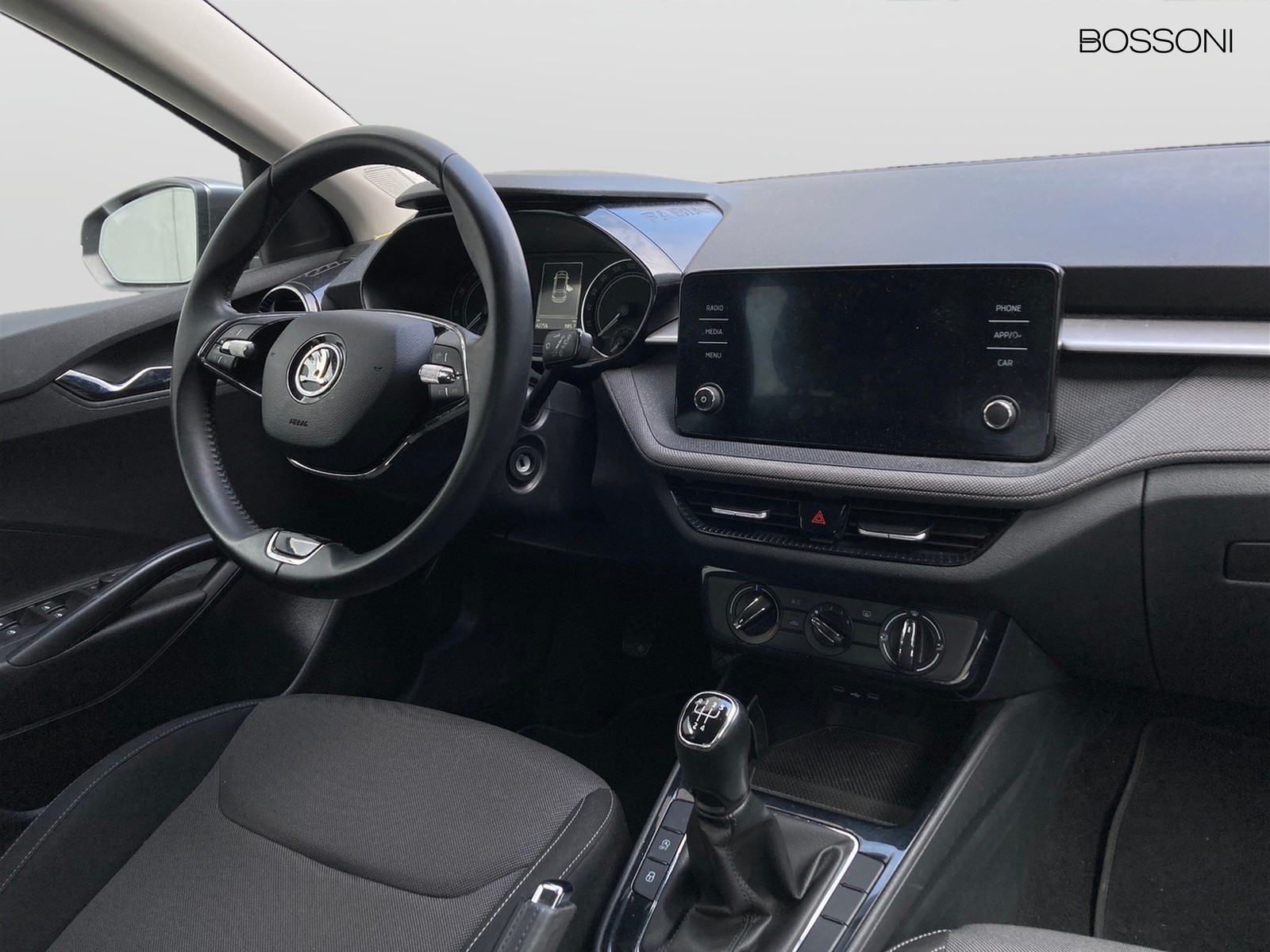 9 - Skoda Fabia 1.0 mpi evo 80cv ambition