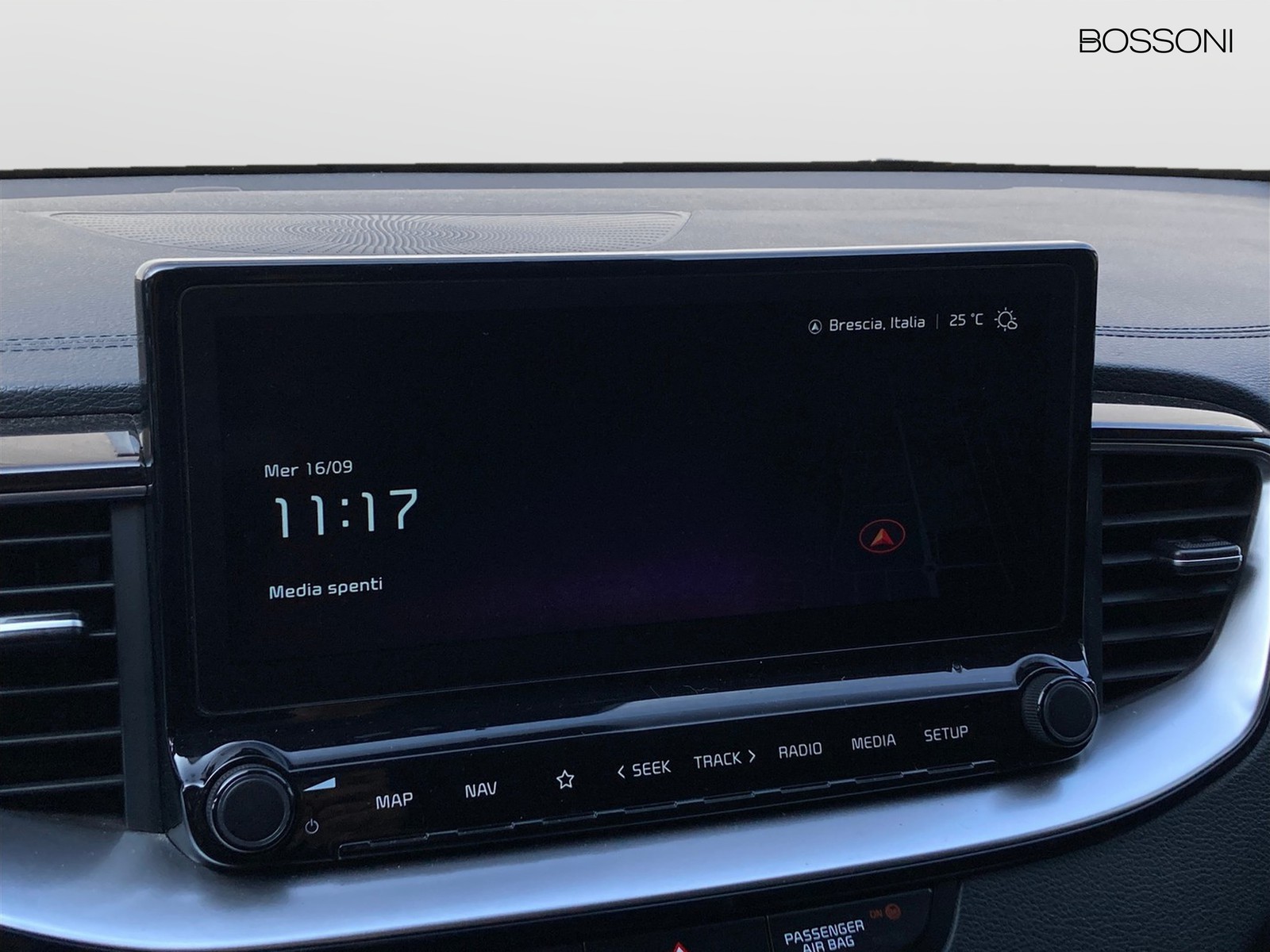 15 - Kia Xceed 1.0 t-gdi 117cv business 2wd