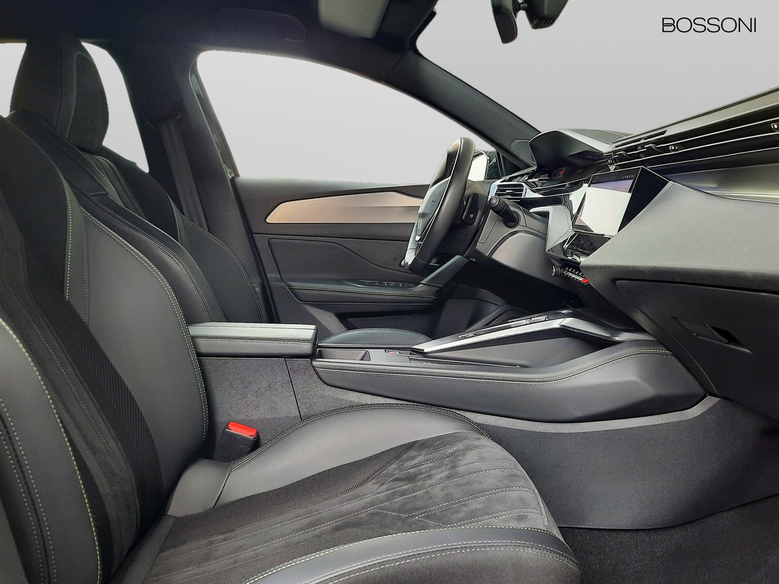 9 - Peugeot 308 1.5 bluehdi gt eat8 s&s