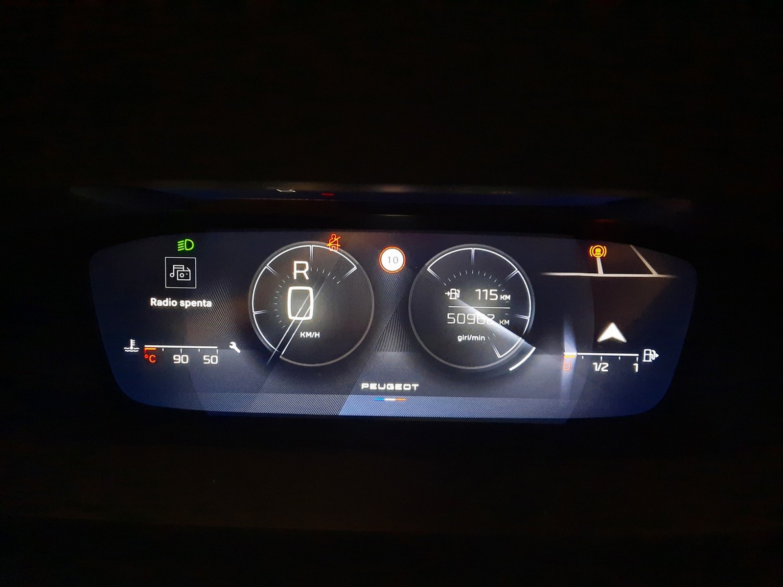17 - Peugeot 308 1.5 bluehdi gt eat8 s&s