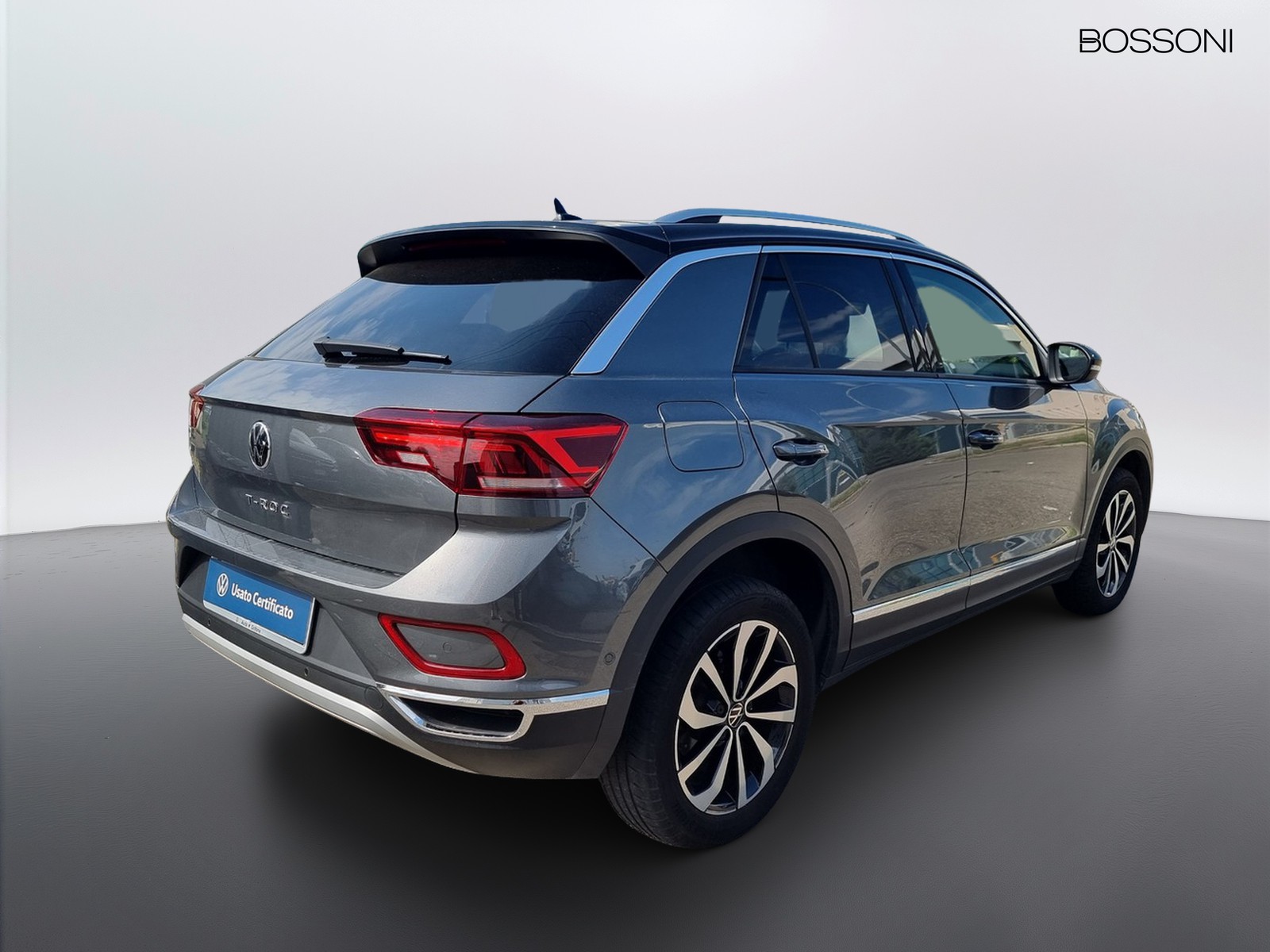 3 - Volkswagen T-Roc 1.0 tsi 110cv style